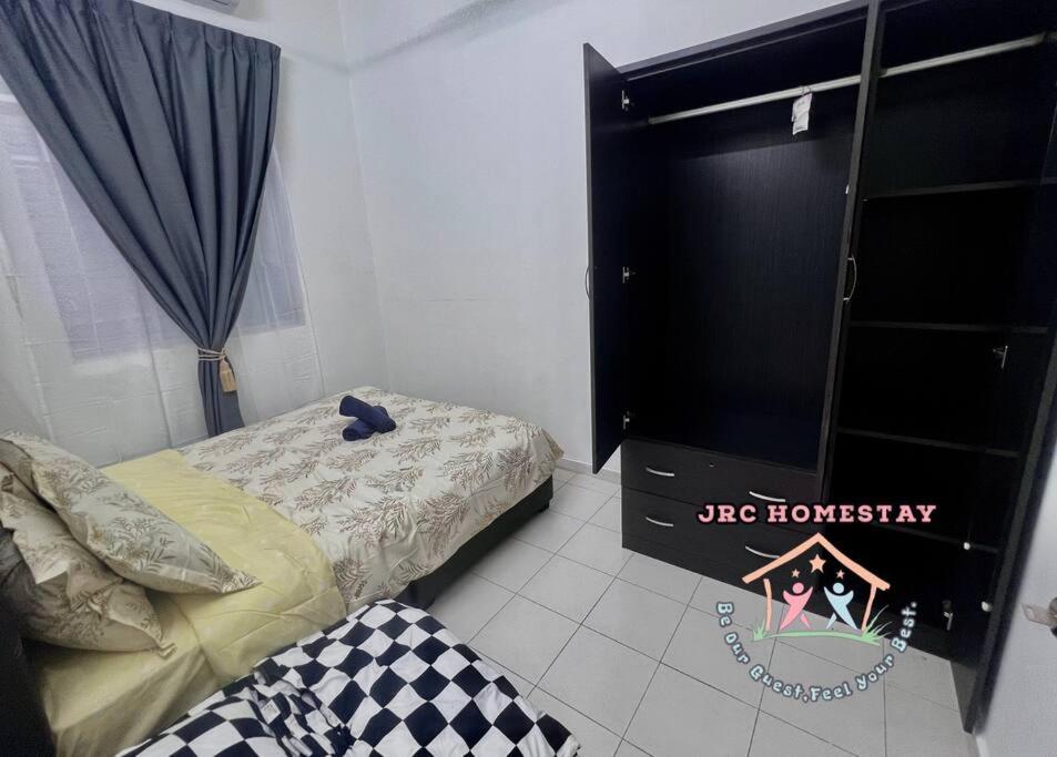 JRC Homestay DT21- (Desa Tebrau)