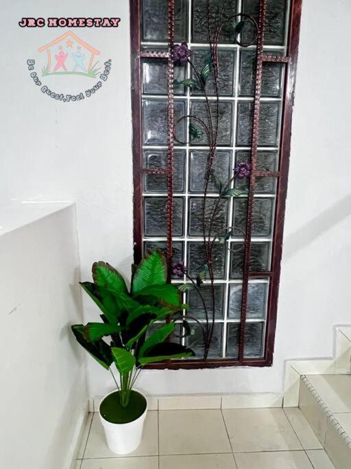 JRC Homestay DT21- (Desa Tebrau)