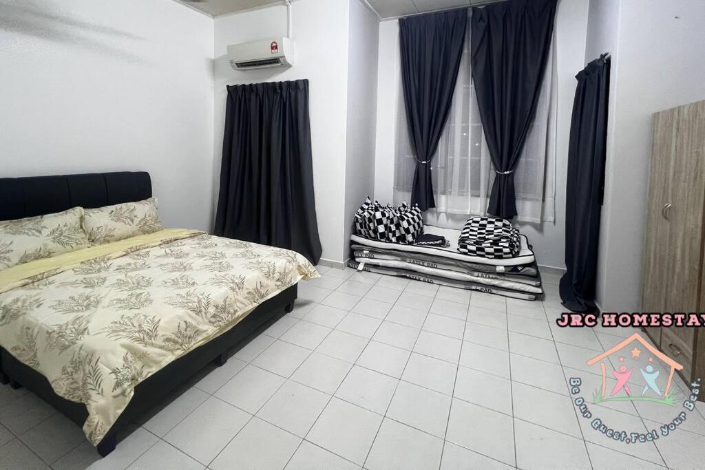 JRC Homestay DT21- (Desa Tebrau)