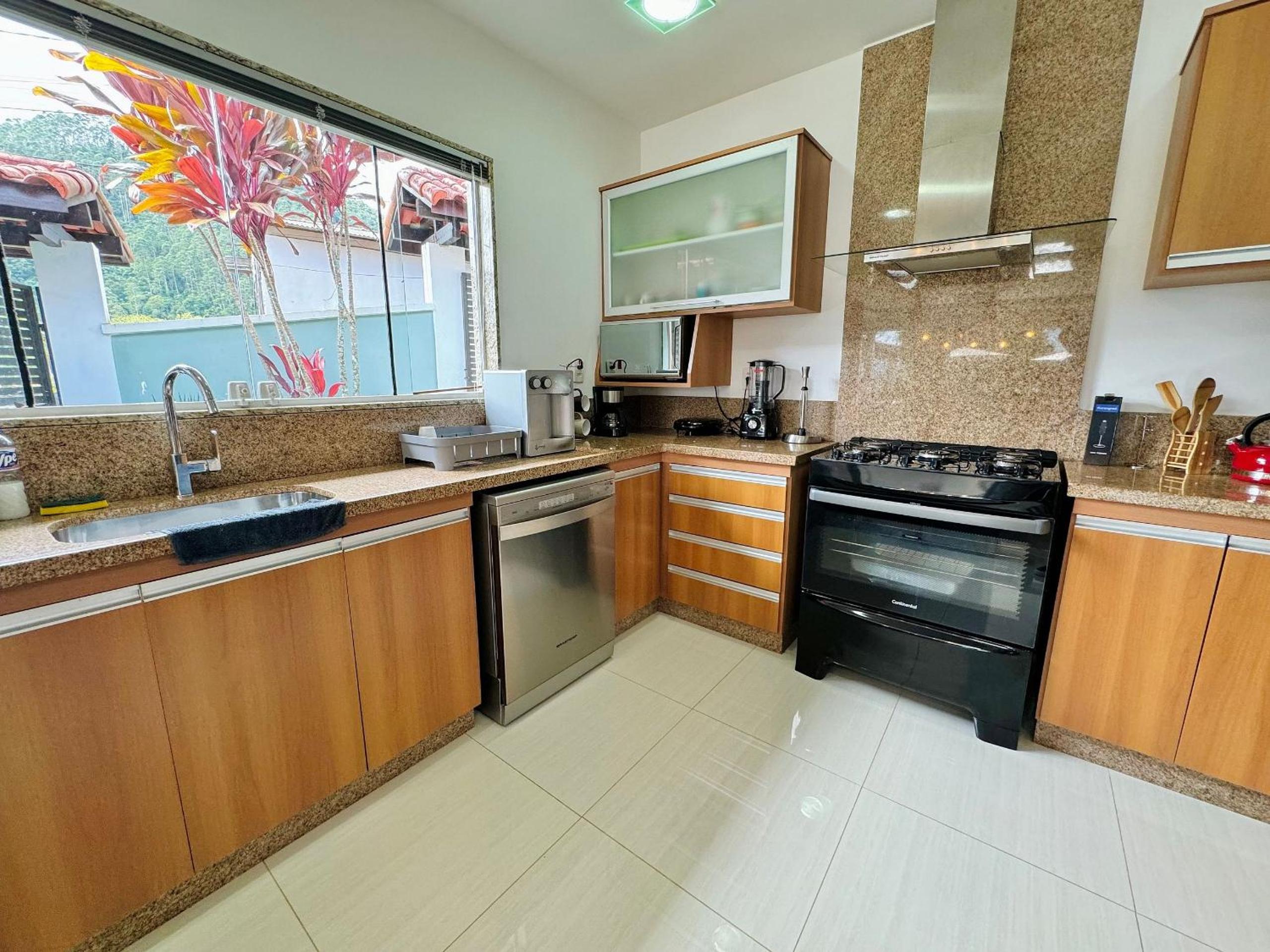Casa maravilhosa com piscina e sauna