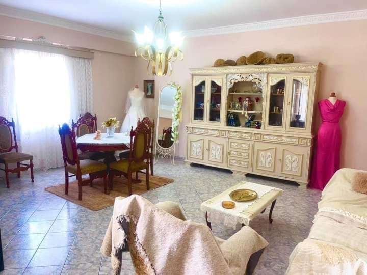 Maison de Couture en Kalymnos — other