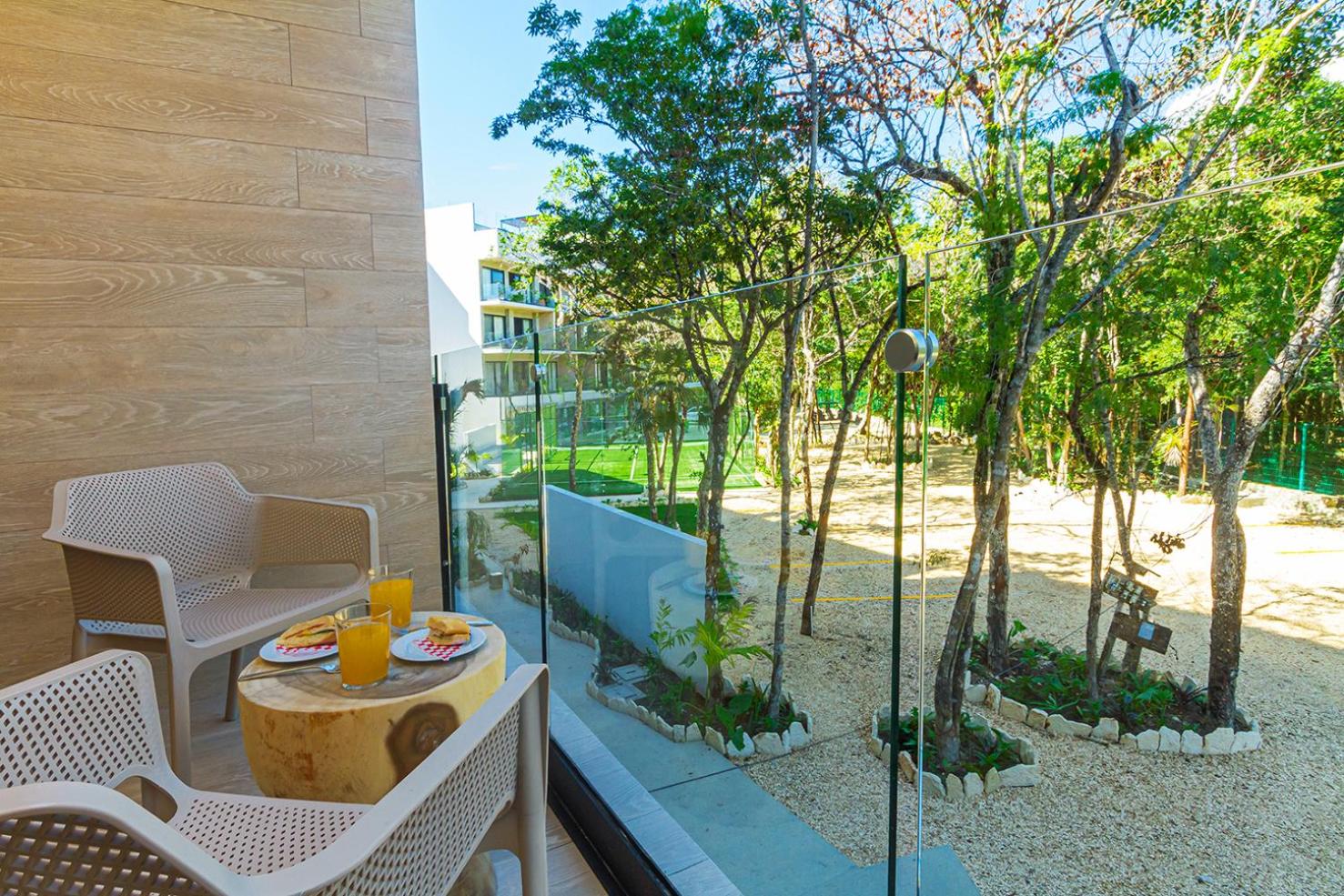 Sunny, Spacious & Amazing Amenities