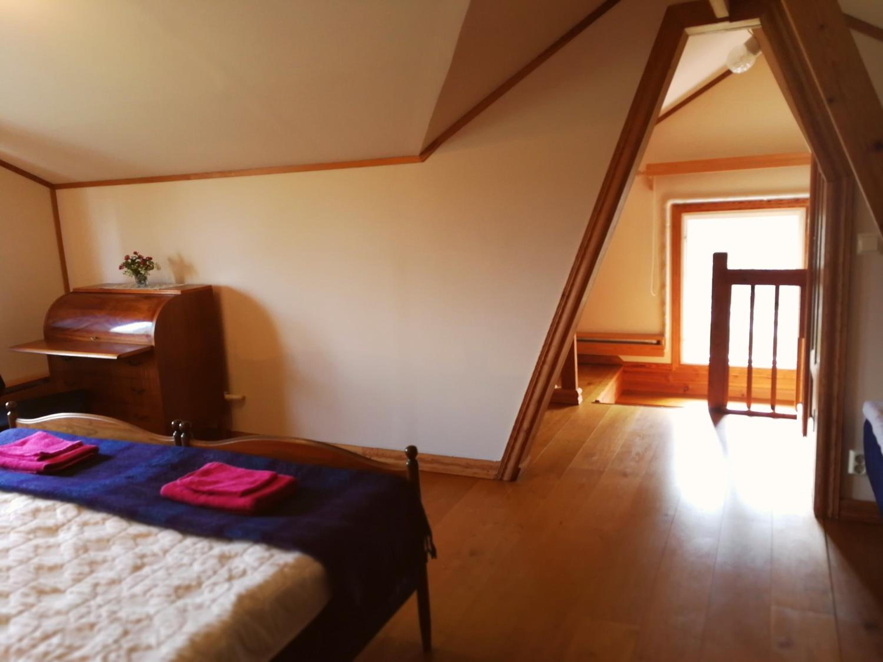 Beautiful and peaceful in earth house, 90 m2