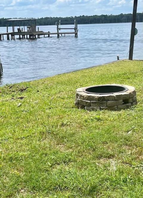 St Johns River Retreat Unit 2 view 2