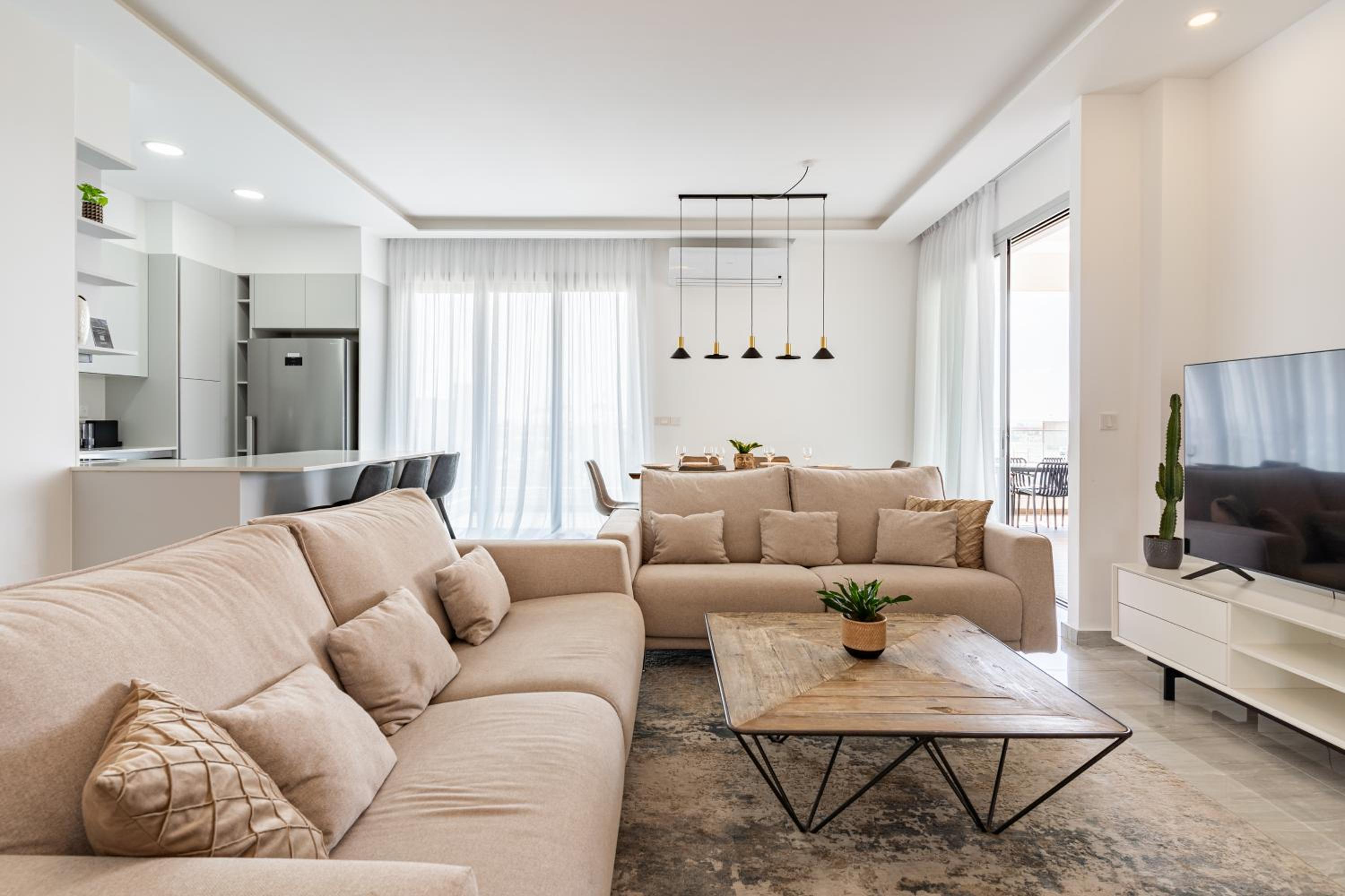 YAMAS Urban Living Platinum 77 Penthouse