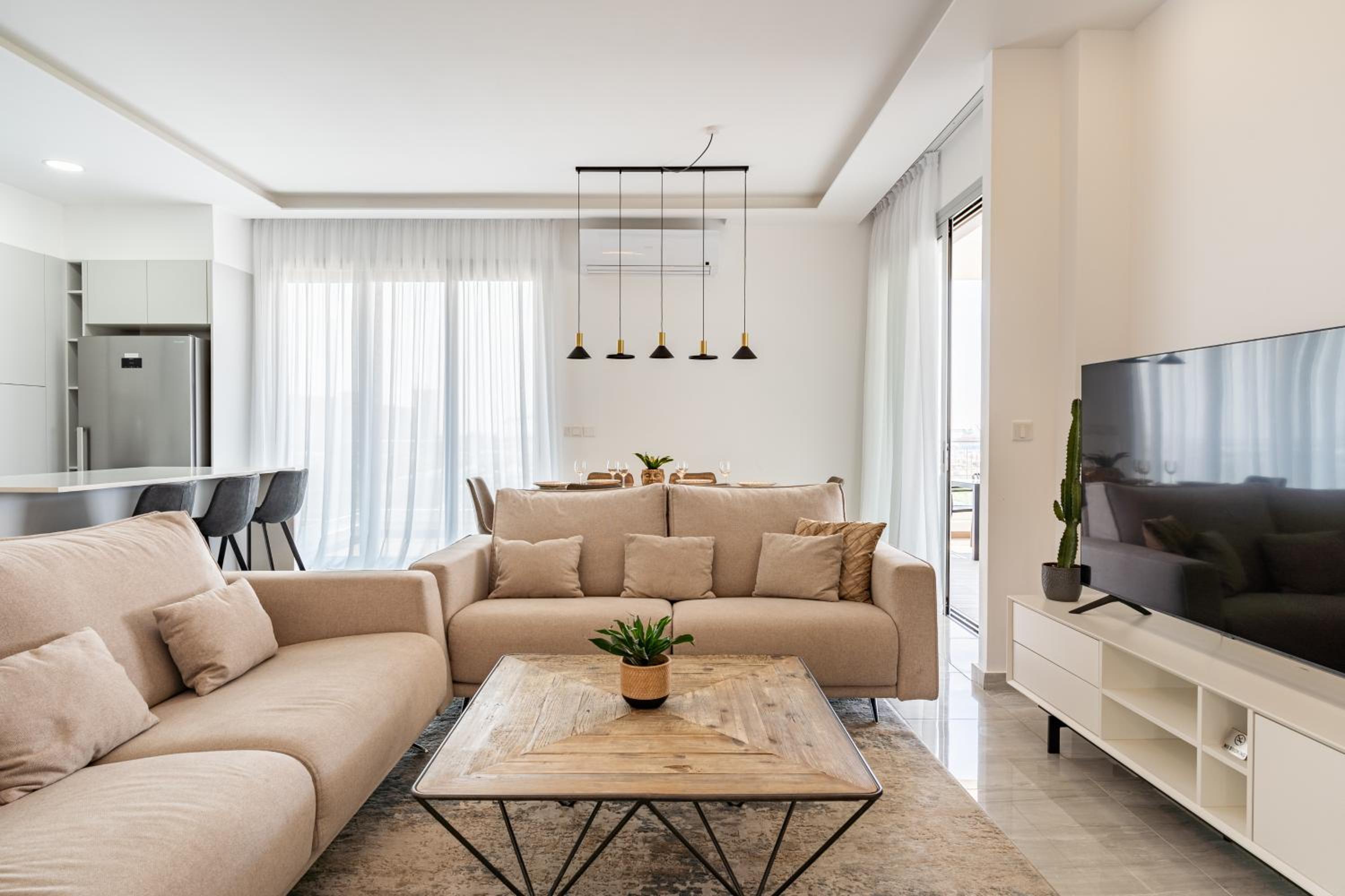 YAMAS Urban Living Platinum 77 Penthouse