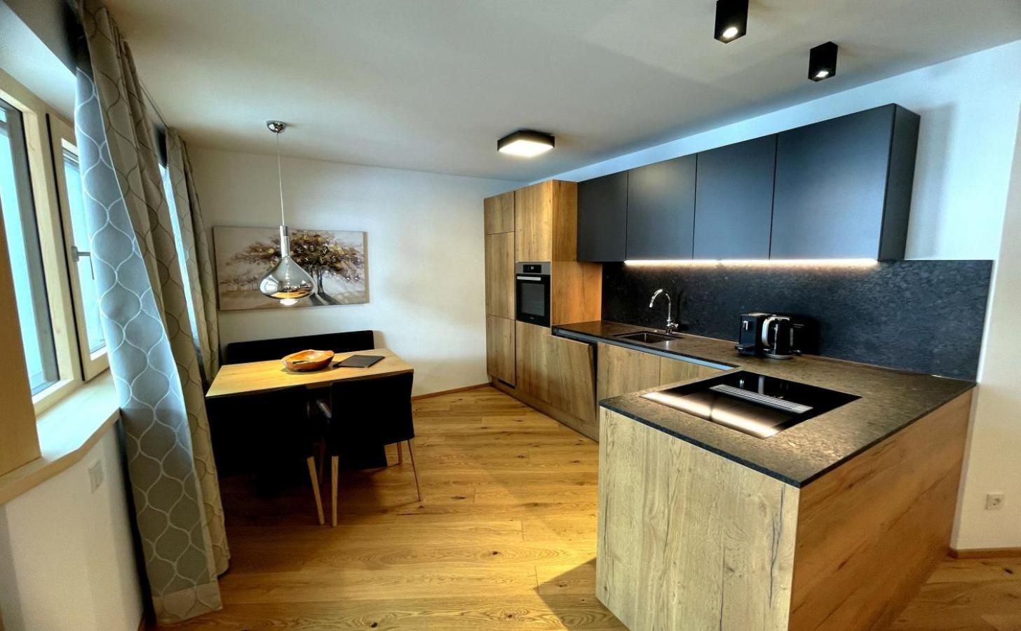 Spa Apartments - next to AreitXpress Liftstation