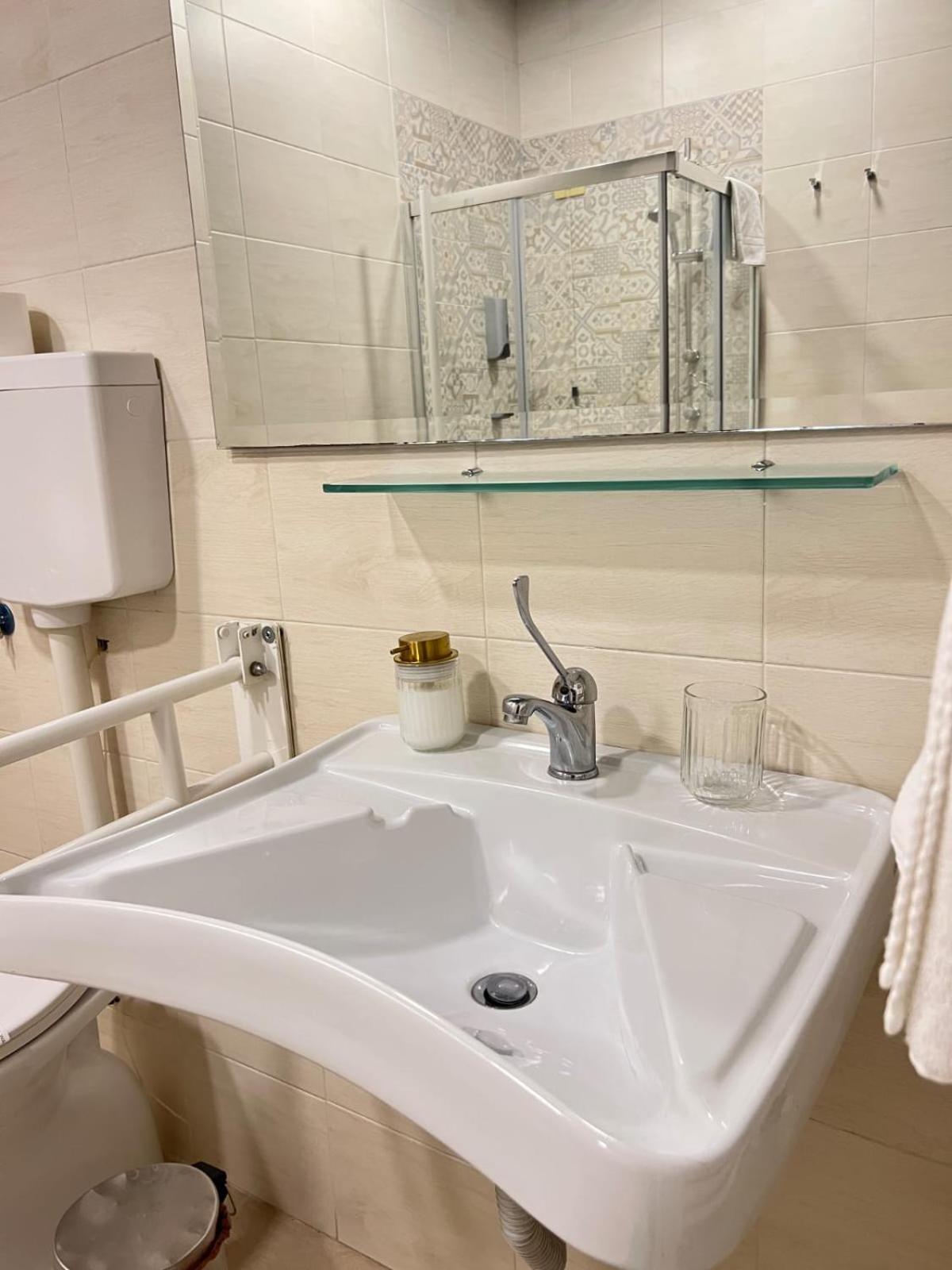 B&B Ruffo di Bagnara Palazzo Monumentale