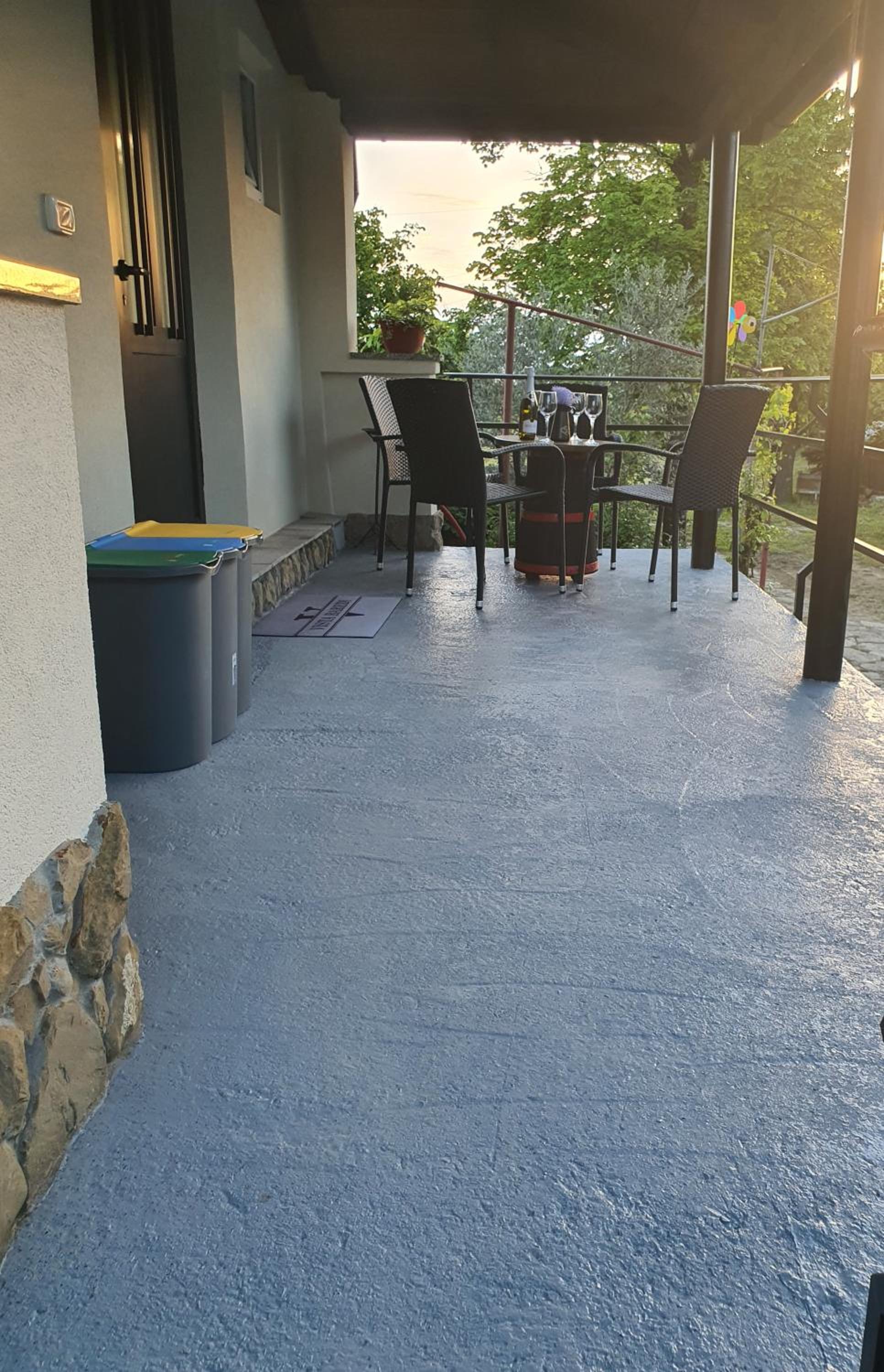Apartma Vista Baredi