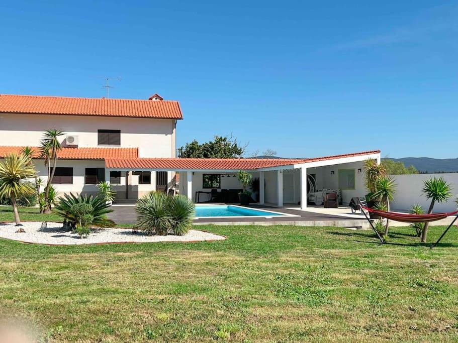 VILLA DA COSTA - SUNSET POOLHOUSE