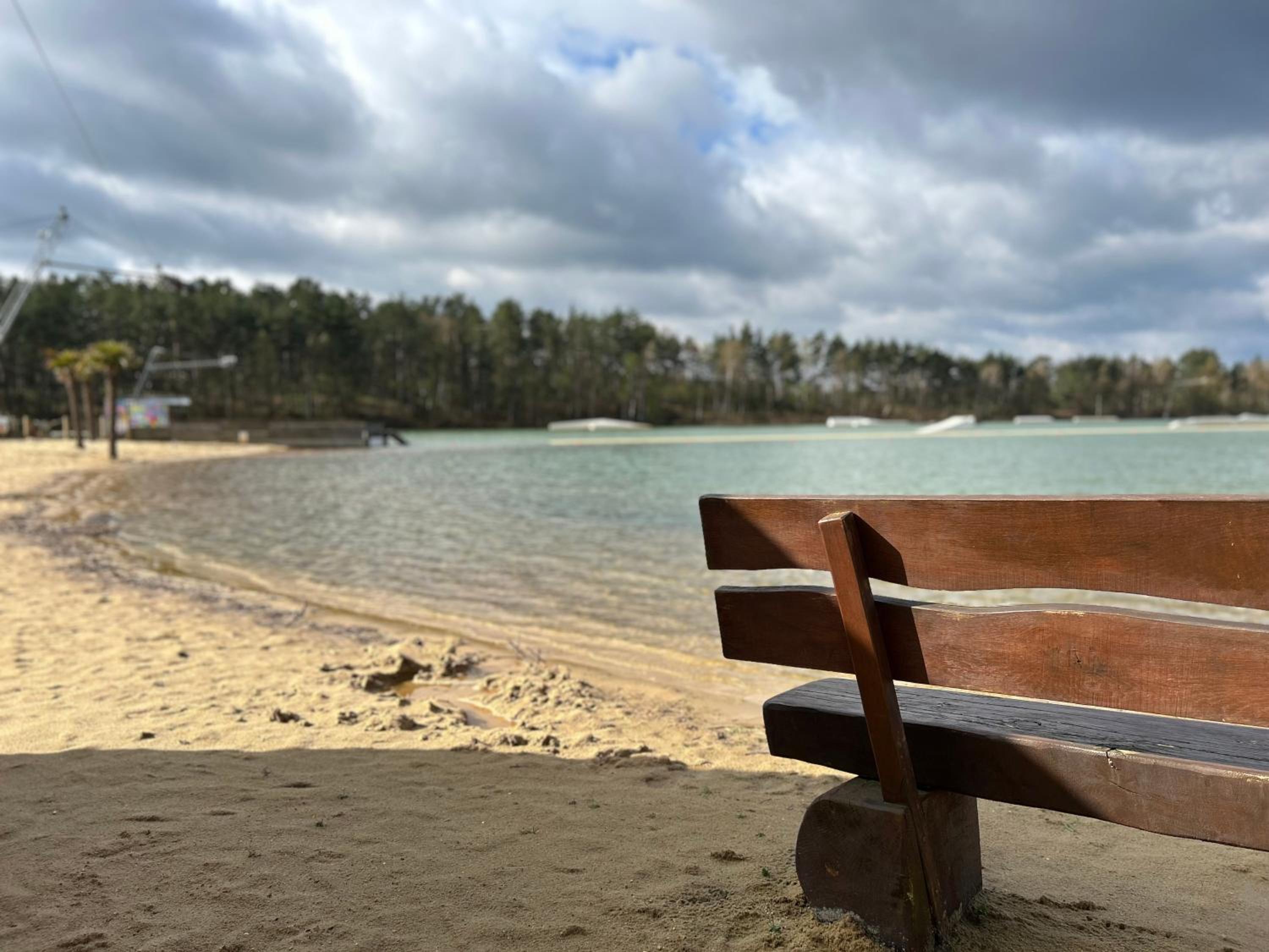 Modernes Privathaus am See mit Highspeed-Internet