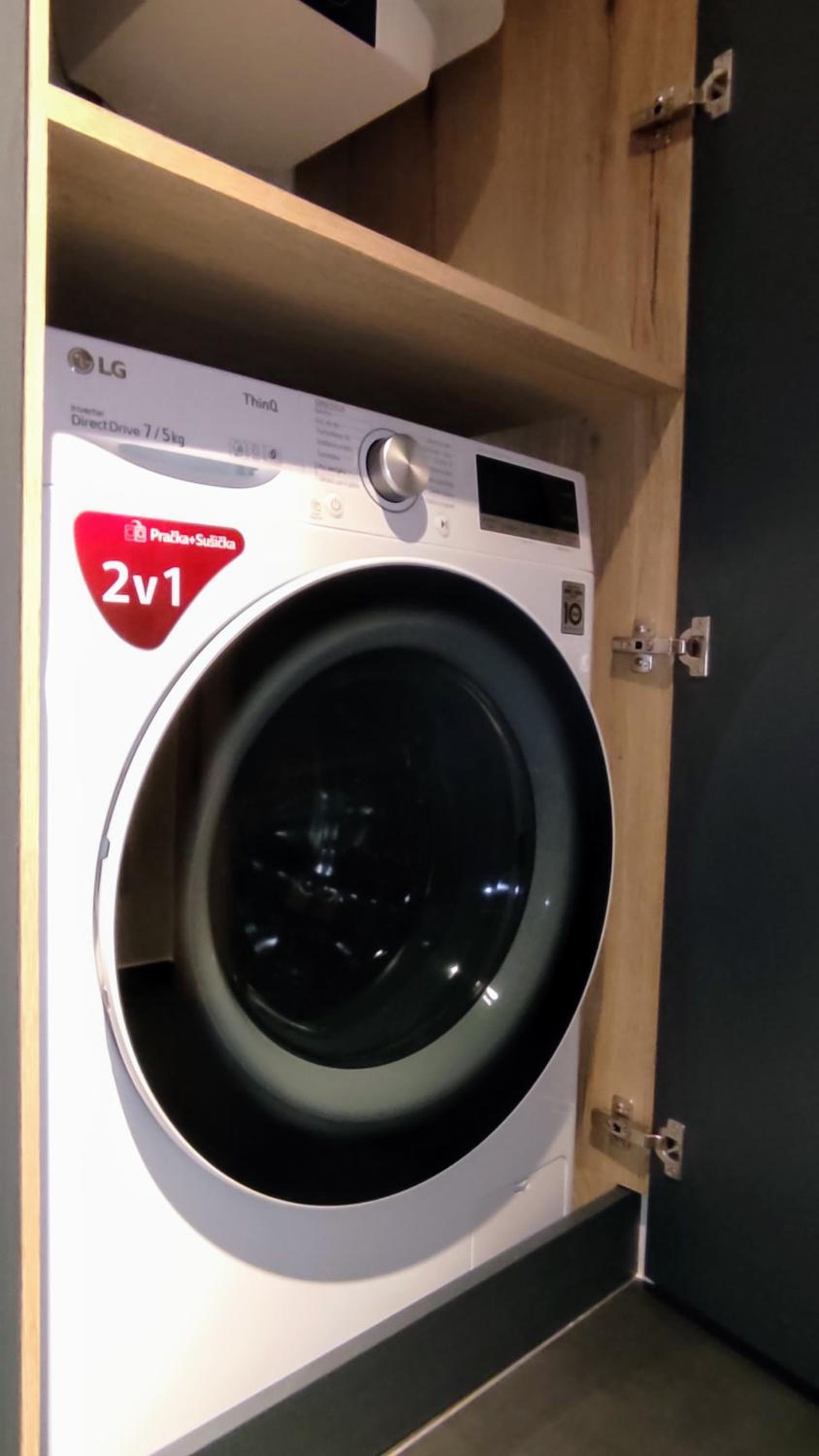 Moderní rodinný 3KK apartmán D8 v centru Harrachova s výhledem na skokanské můstky - by Relax Harrachov