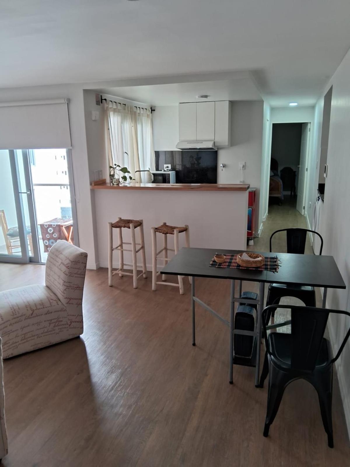DEPARTAMENTO JARDIN