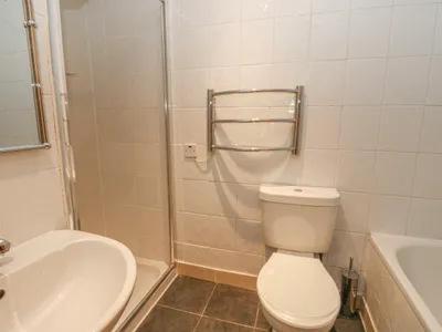 Photo 29