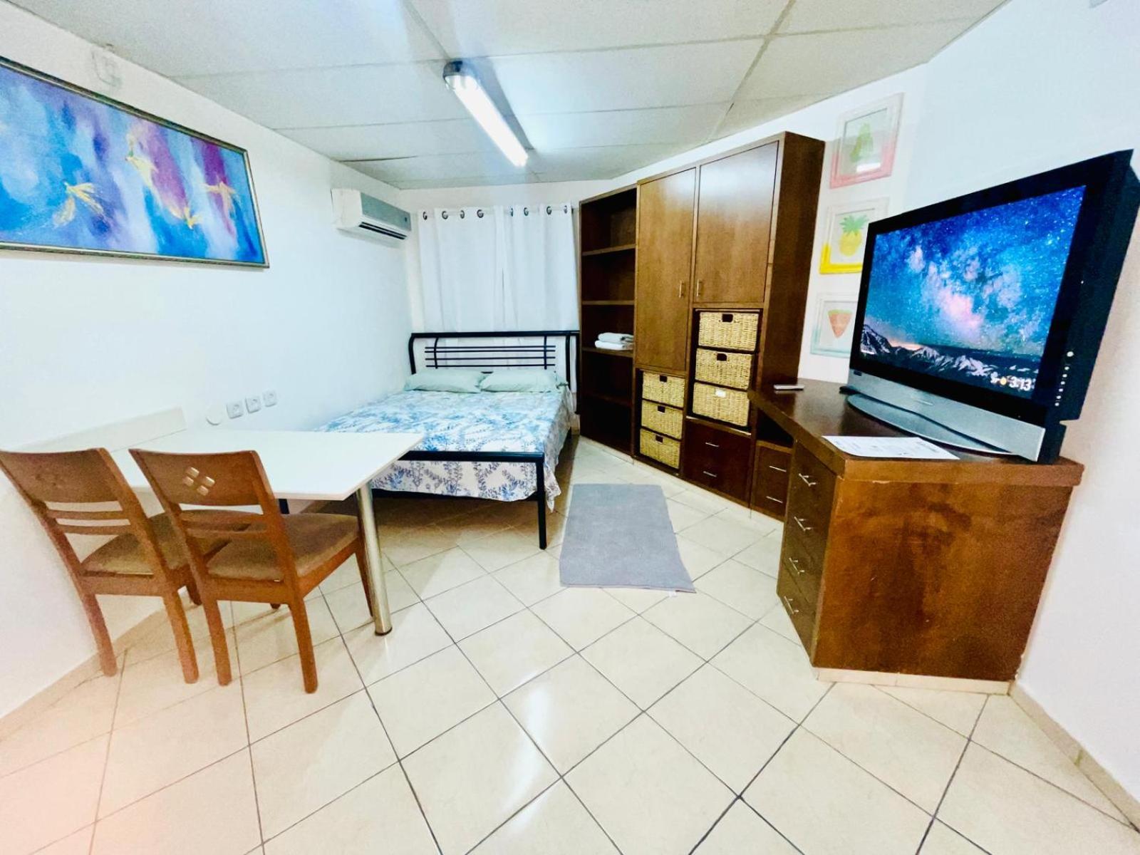 Eilat Beach House view 3