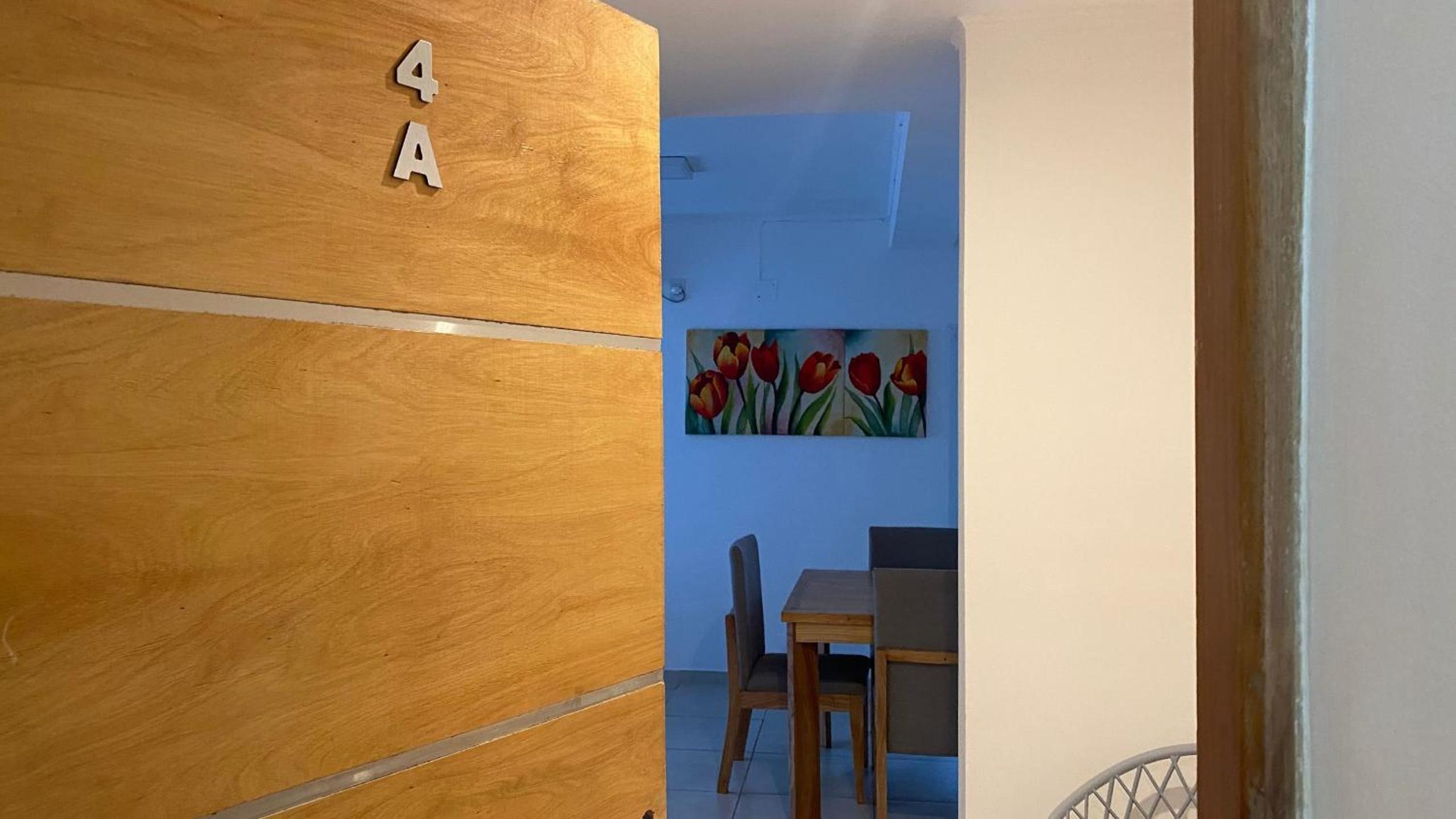 Moderno y exclusivo departamento con vista al río