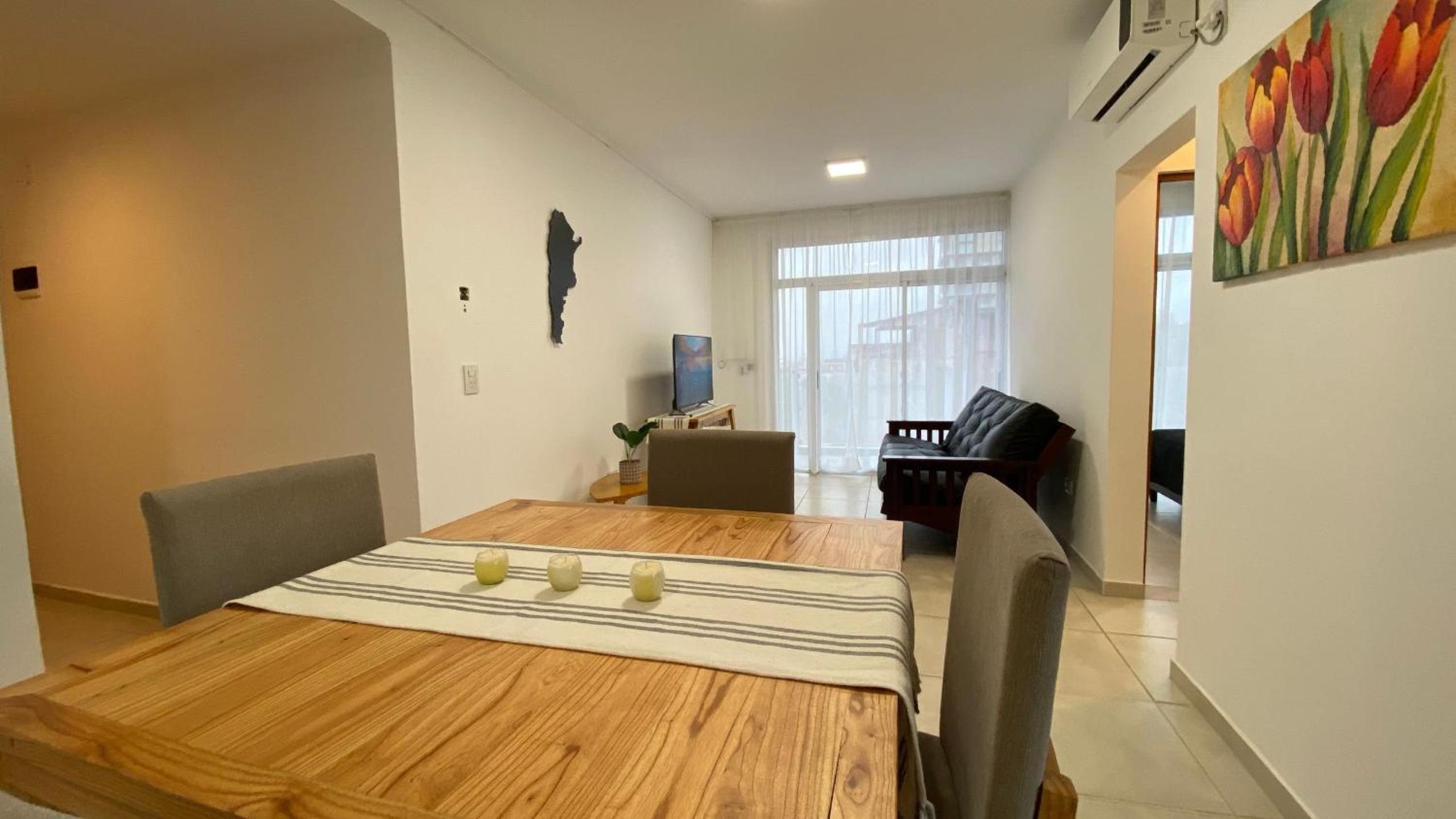 Moderno y exclusivo departamento con vista al río