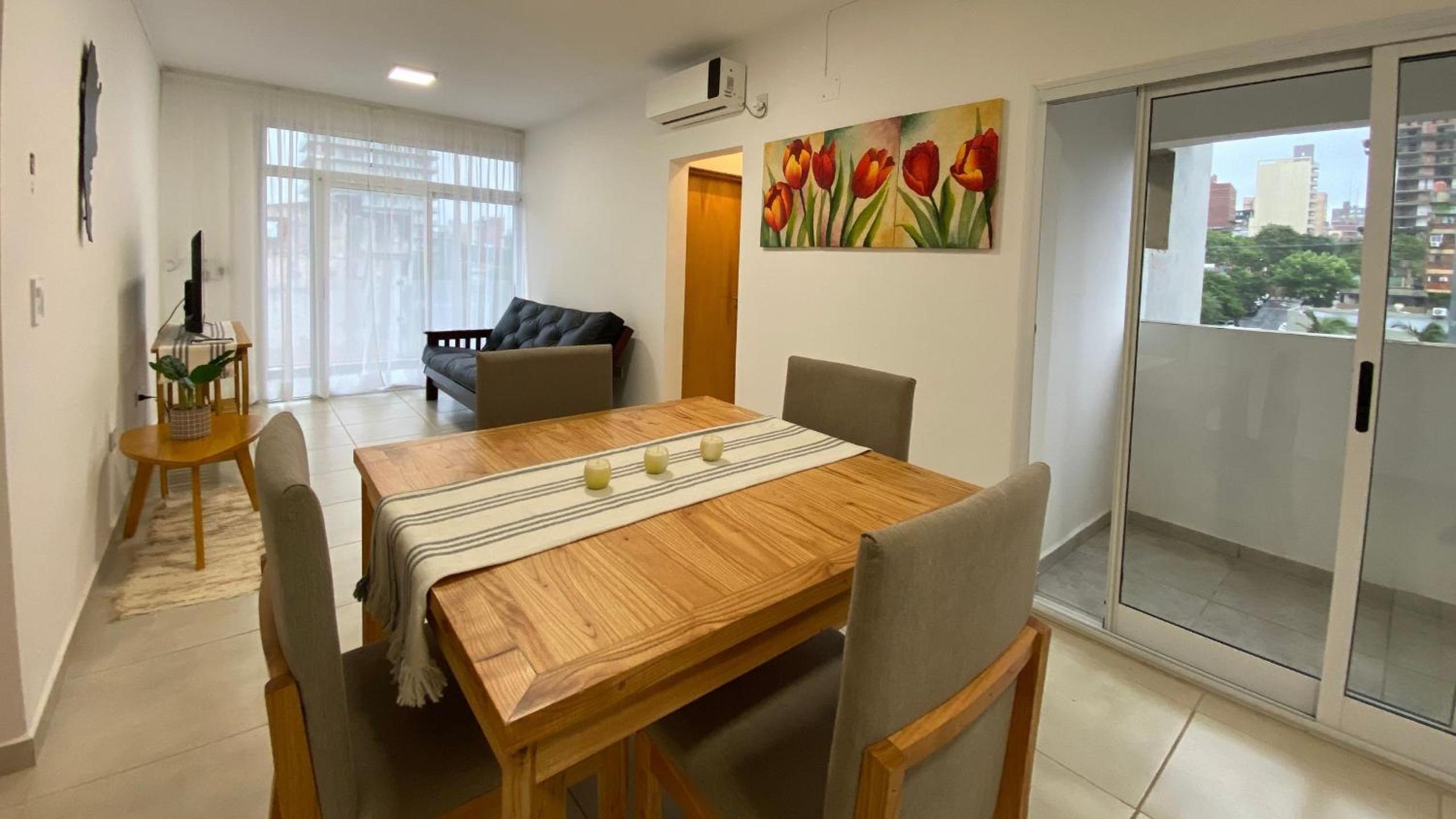 Moderno y exclusivo departamento con vista al río