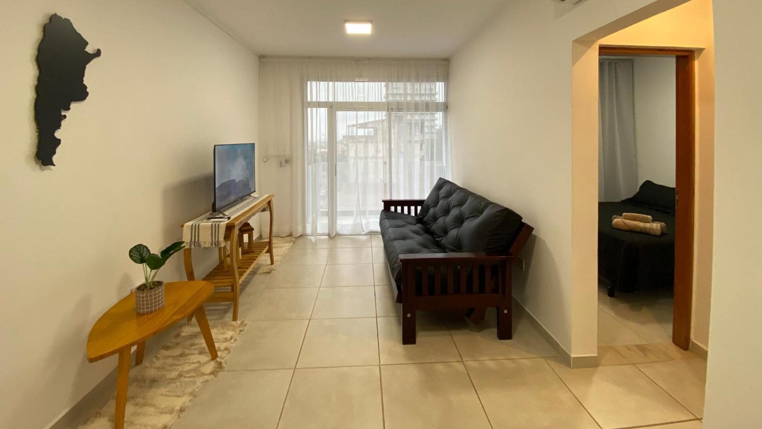 Moderno y exclusivo departamento con vista al río