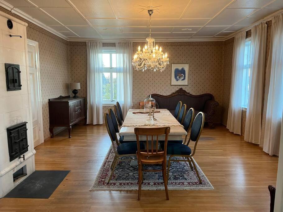 Historic Fjord-View Villa view 5