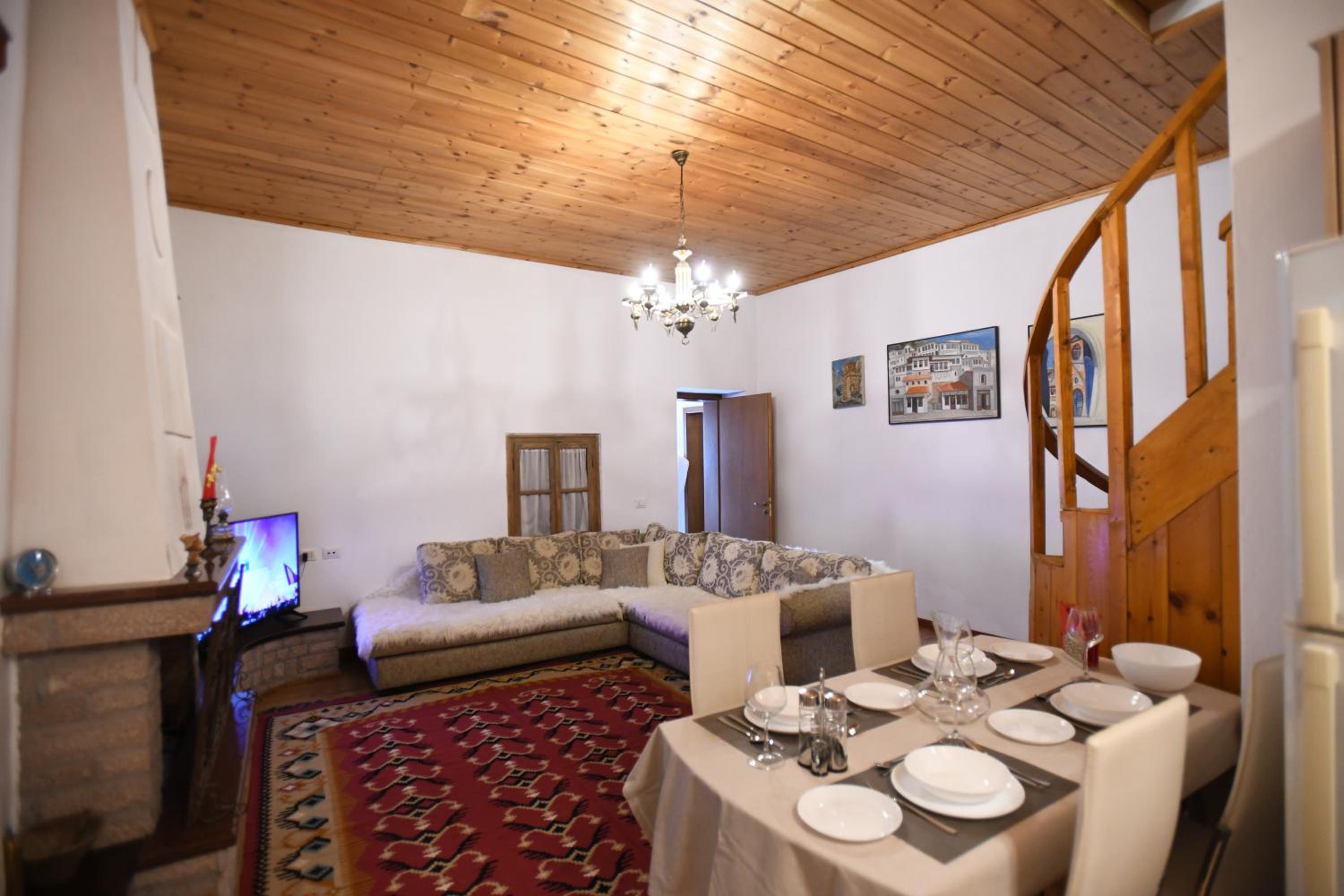 Villa Droboniku