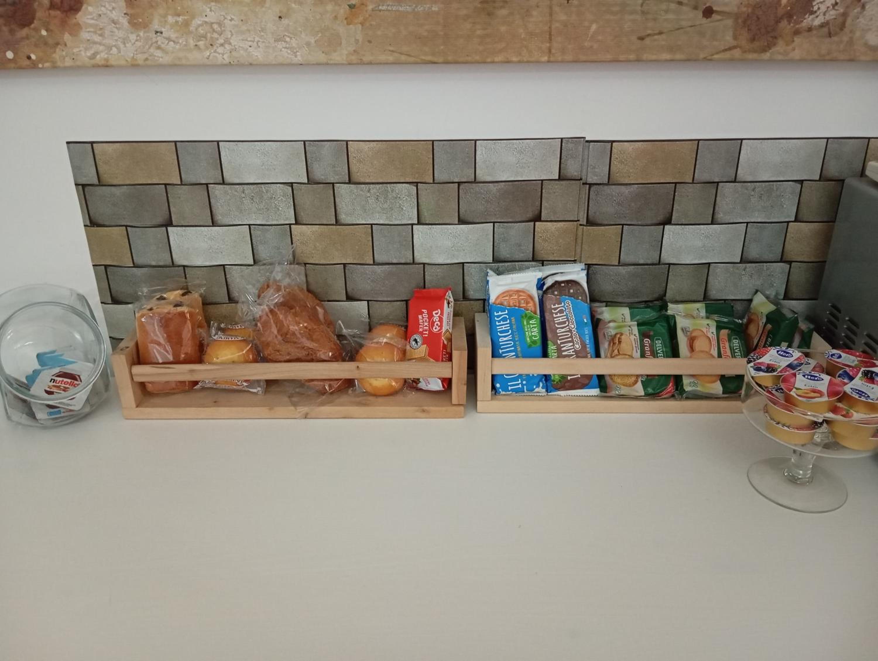 Cari Dei Home