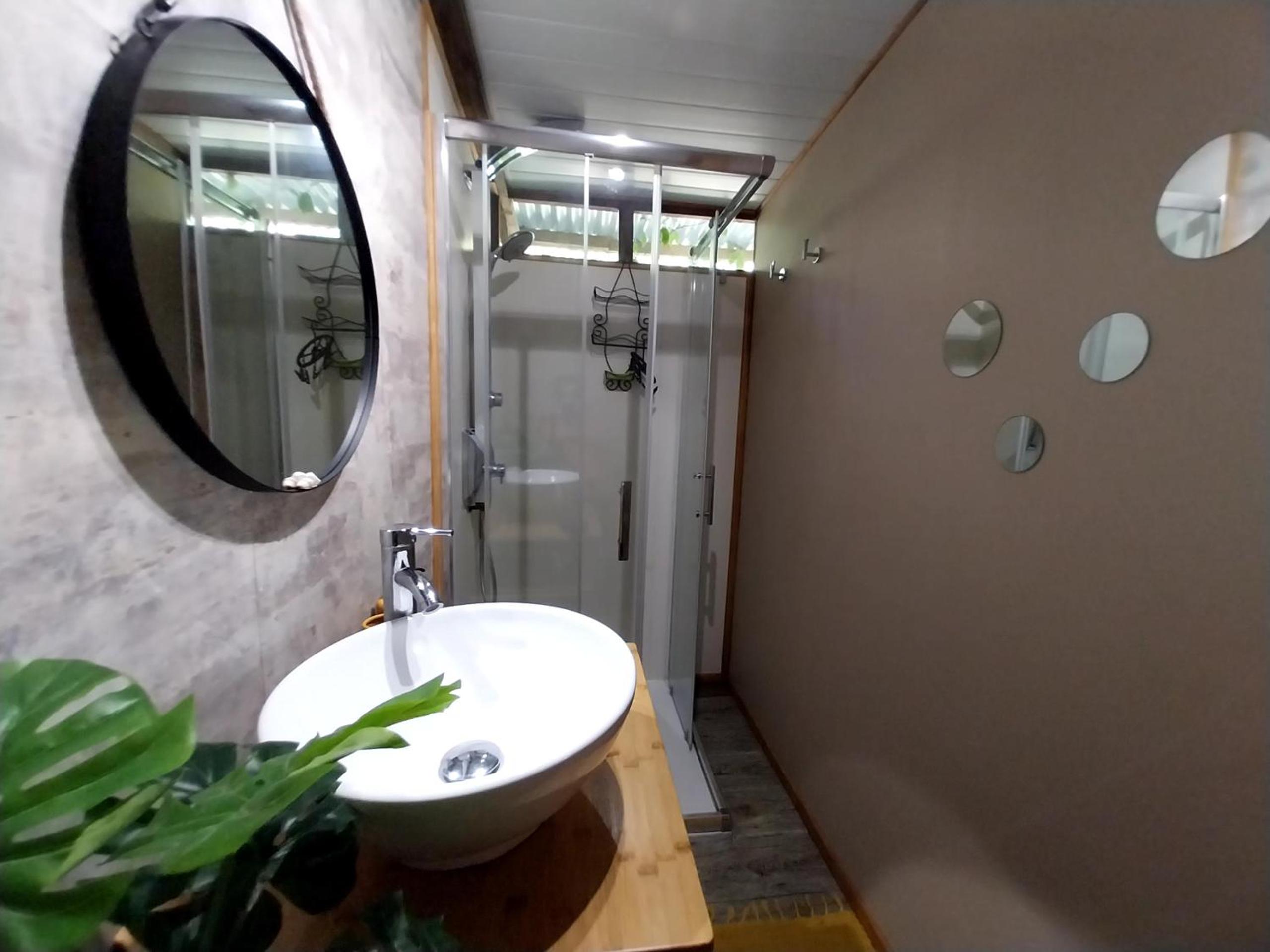 MOOREA - Tropical Nest view 4