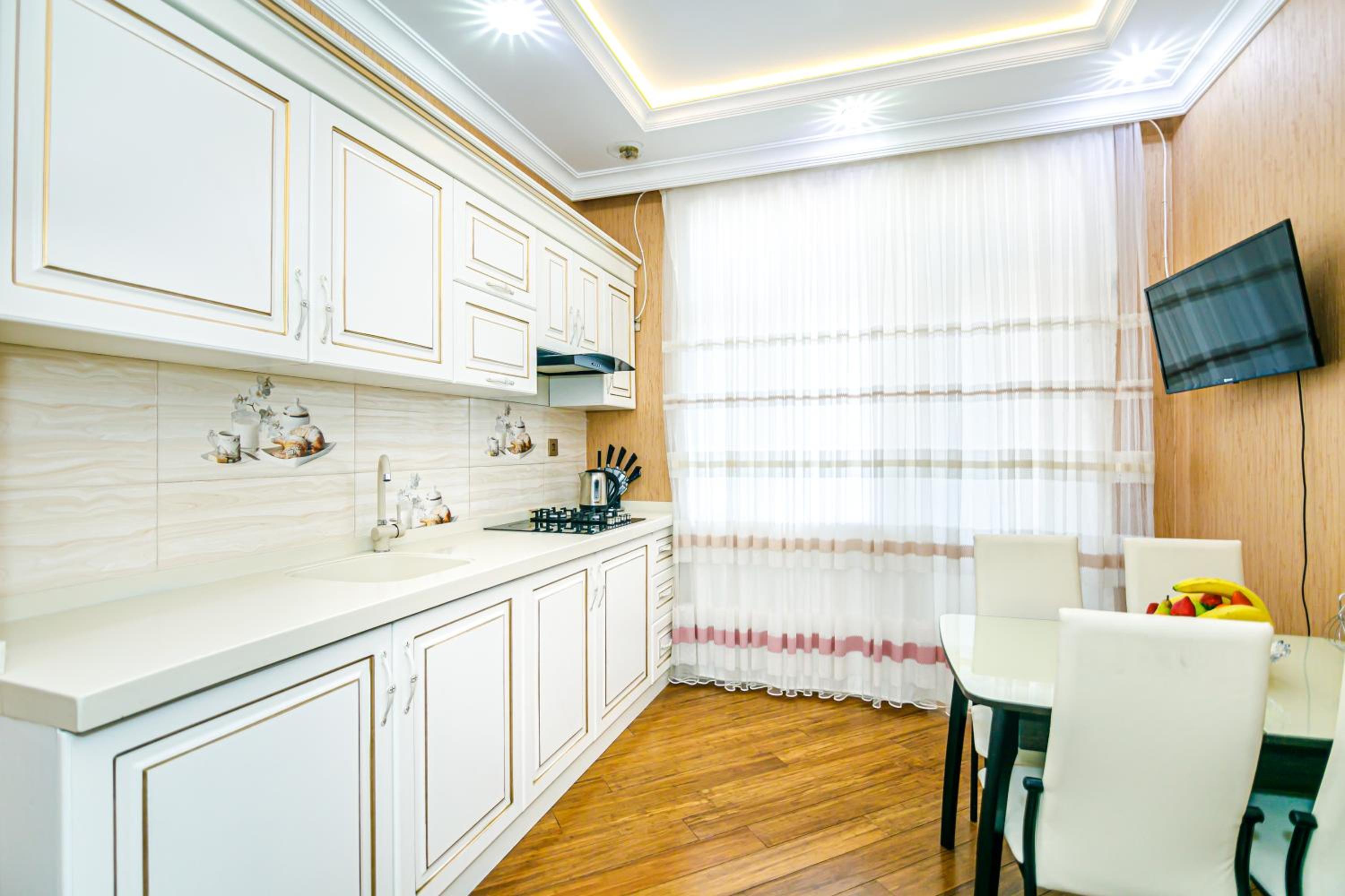 Sea view apartment by Baku housing
