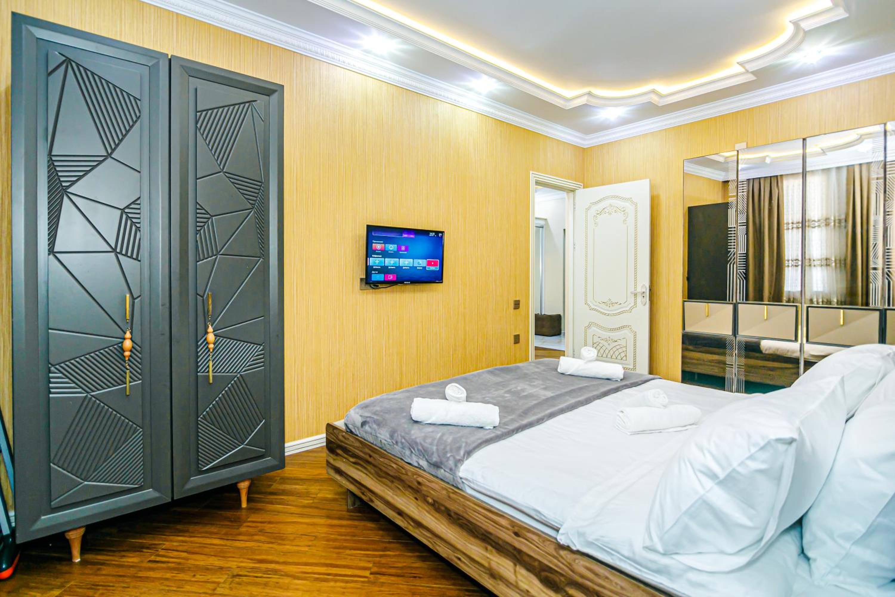Sea view apartment by Baku housing