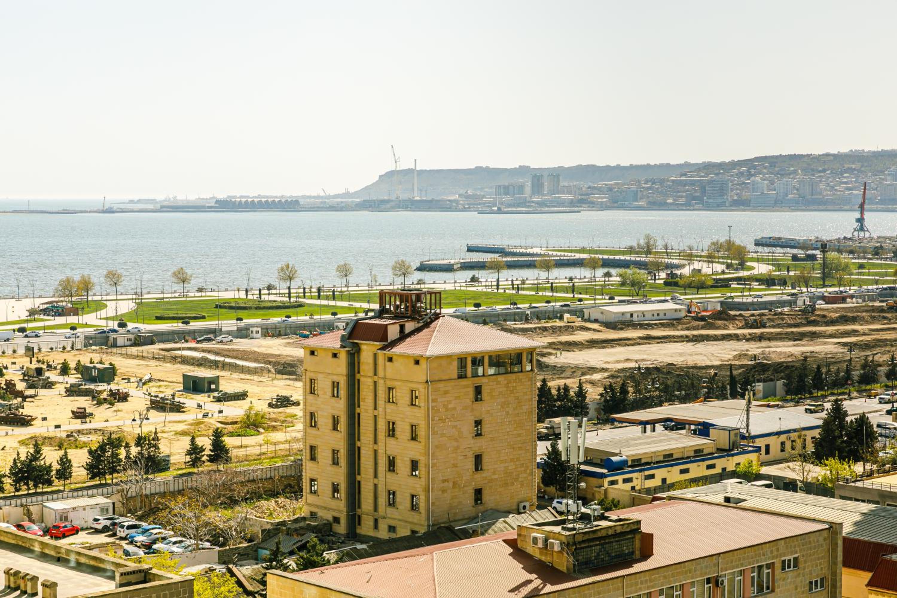 Sea view apartment by Baku housing