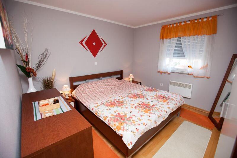 Apartments Saric