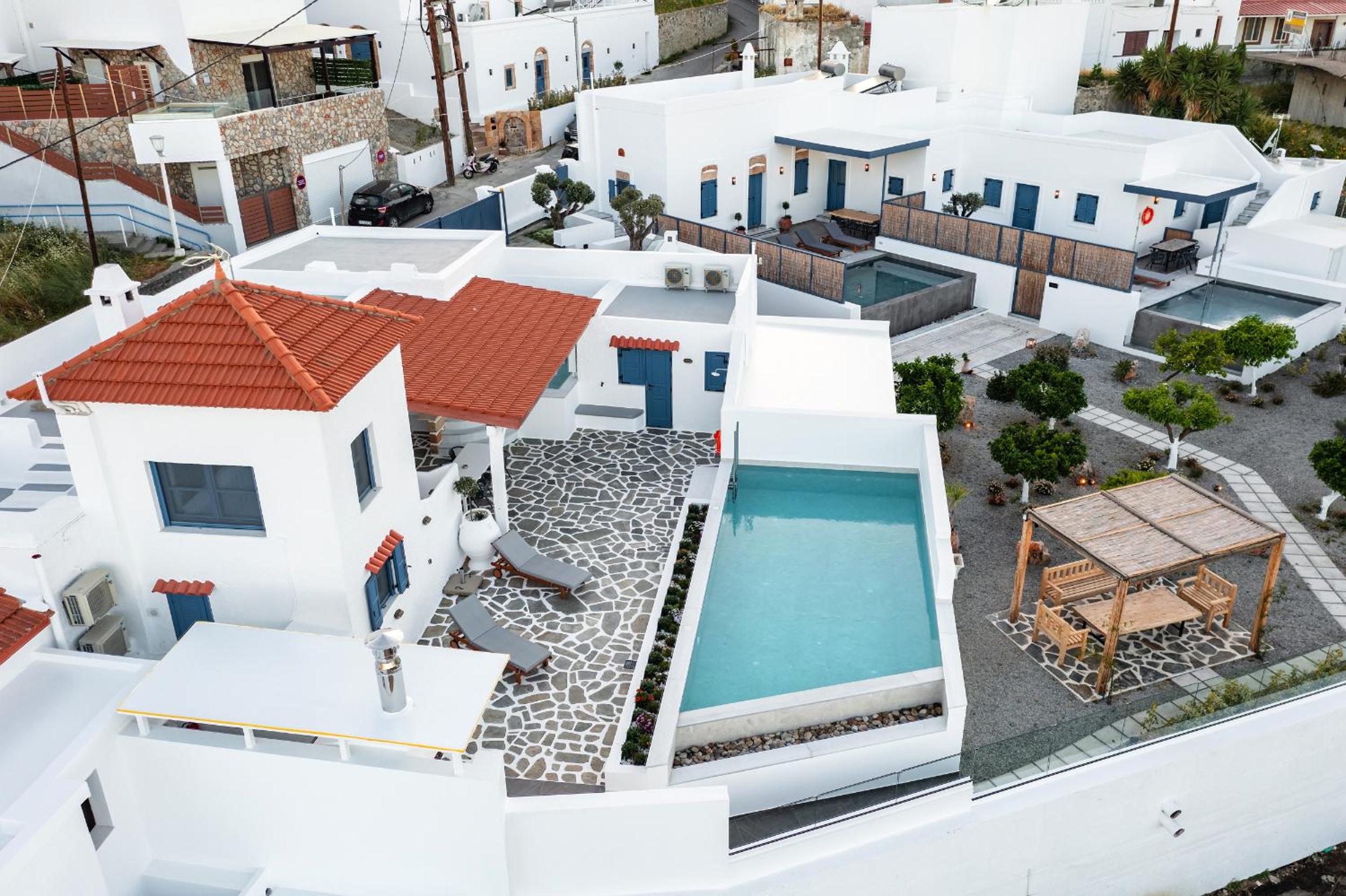 Kalathos Square luxury suites view 3