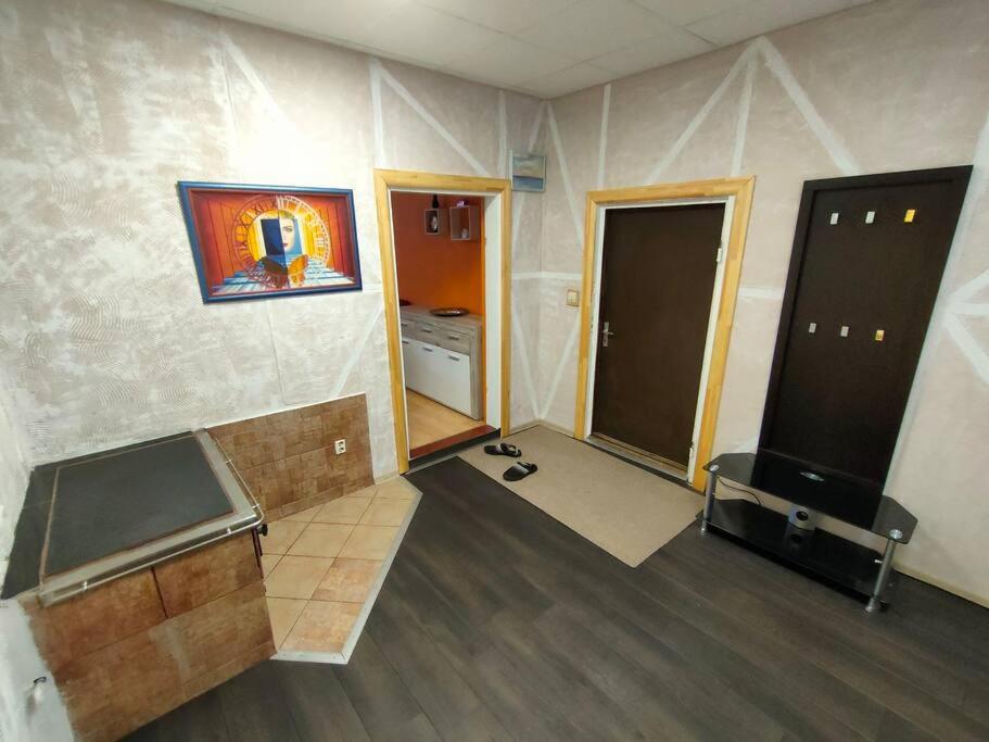 Lovely 1-room rental unit in Liepaja view 3