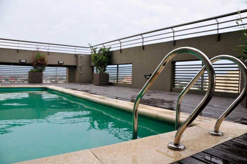 EINAT BOULEVARD BARRIO NORTE