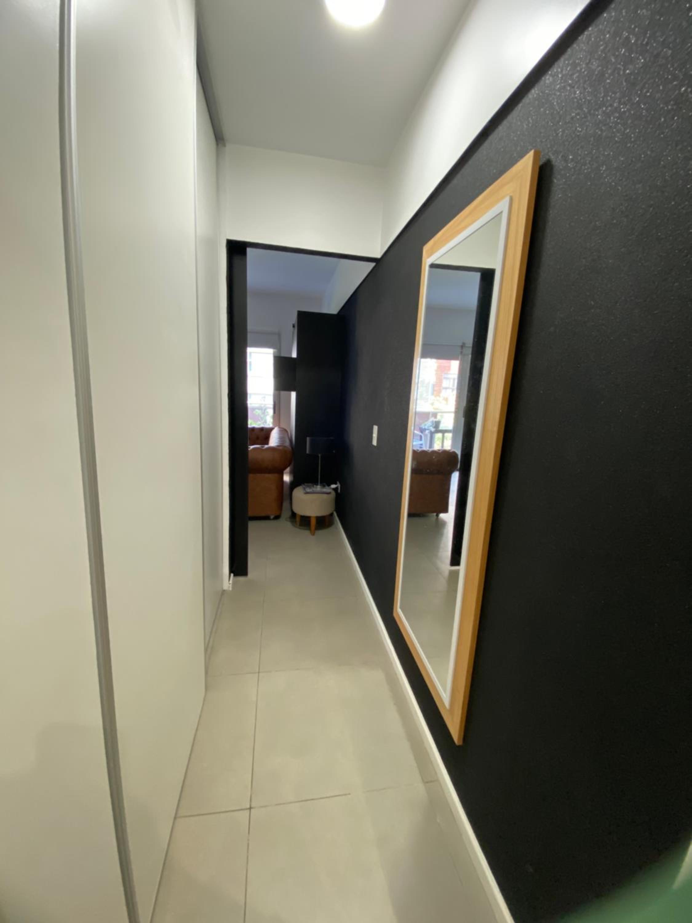 Minimalist apartment next to Rosedal