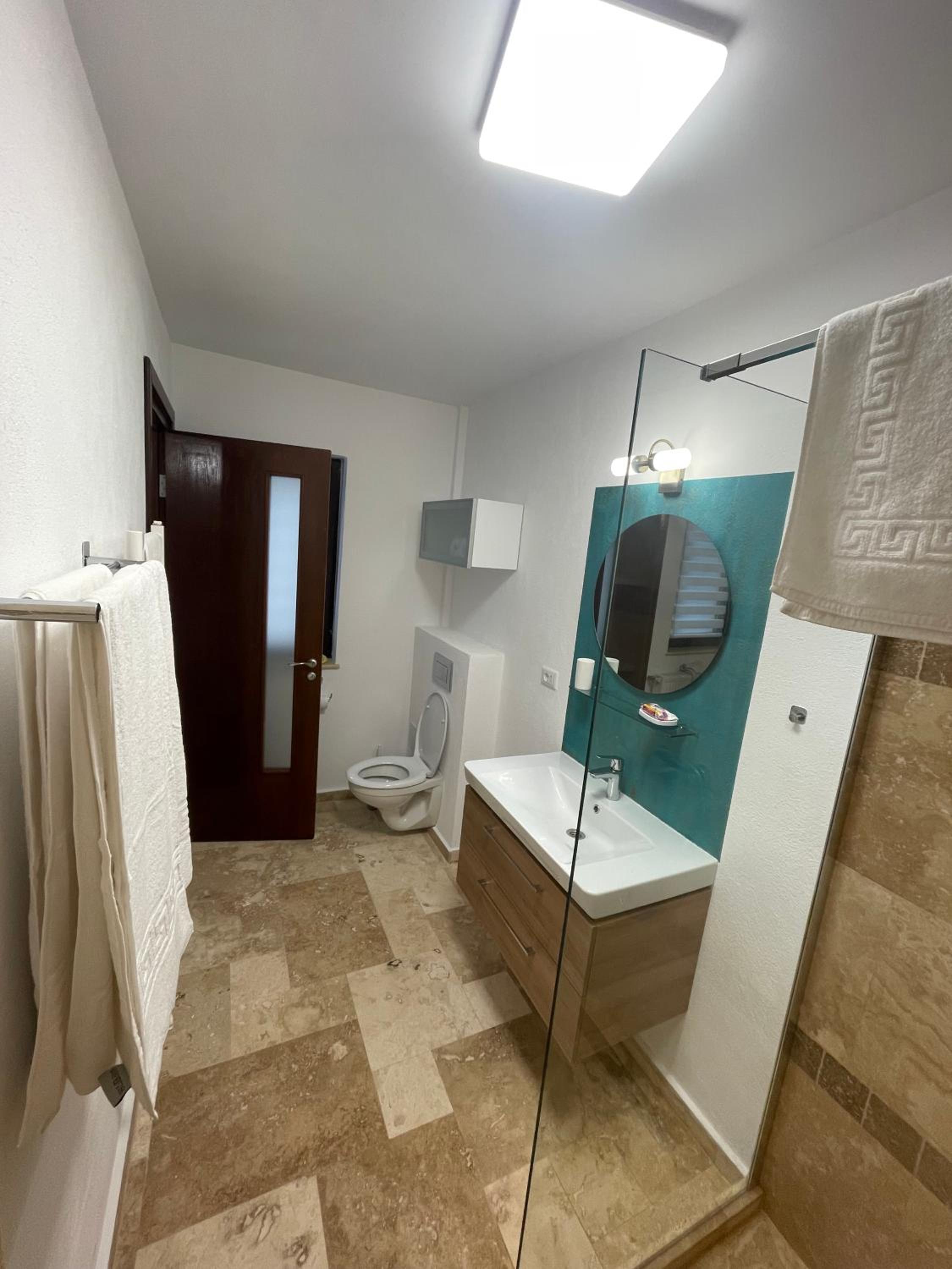 Vila Thera
