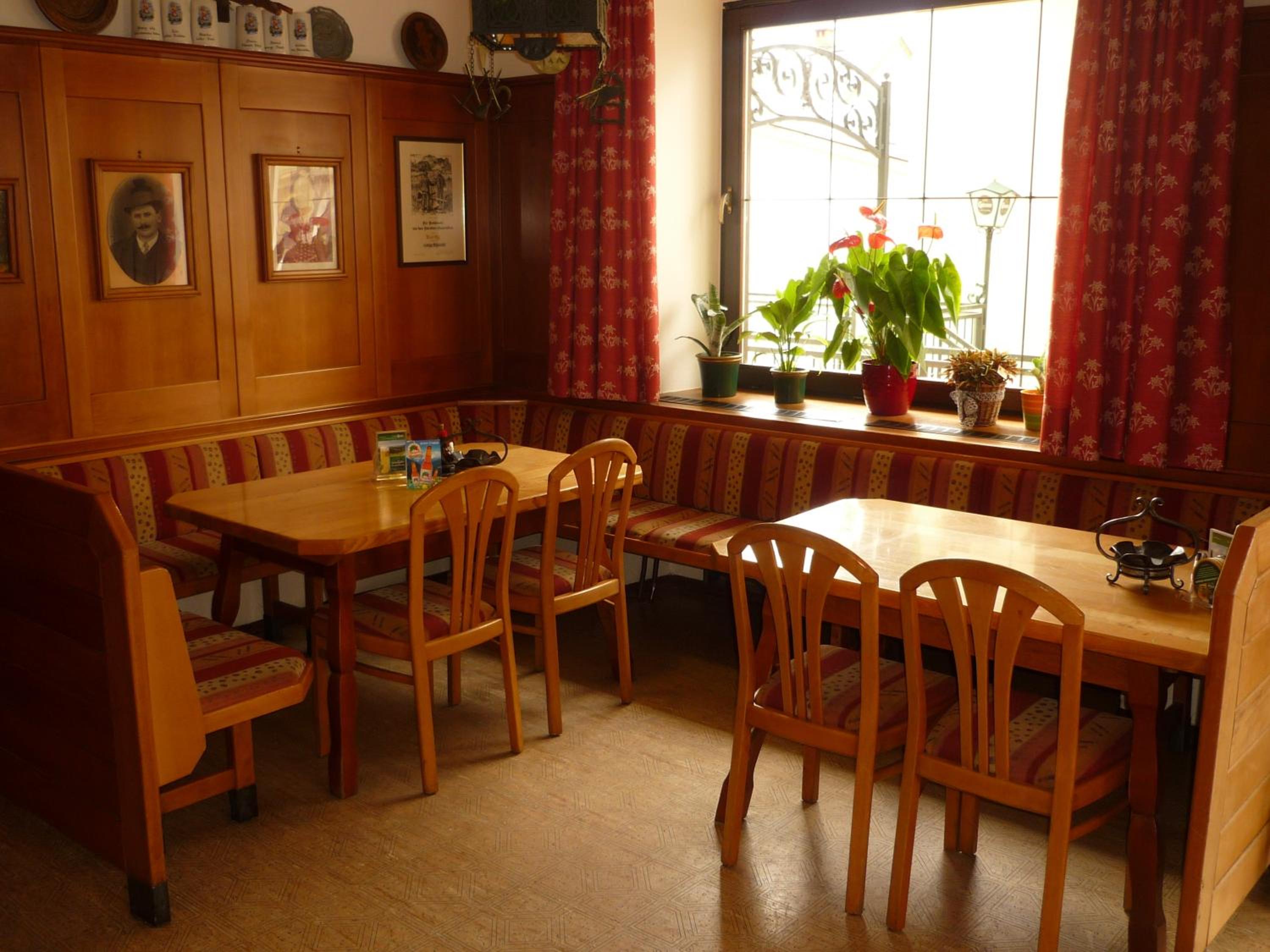 Gasthof-Fleischerei Engl view 3