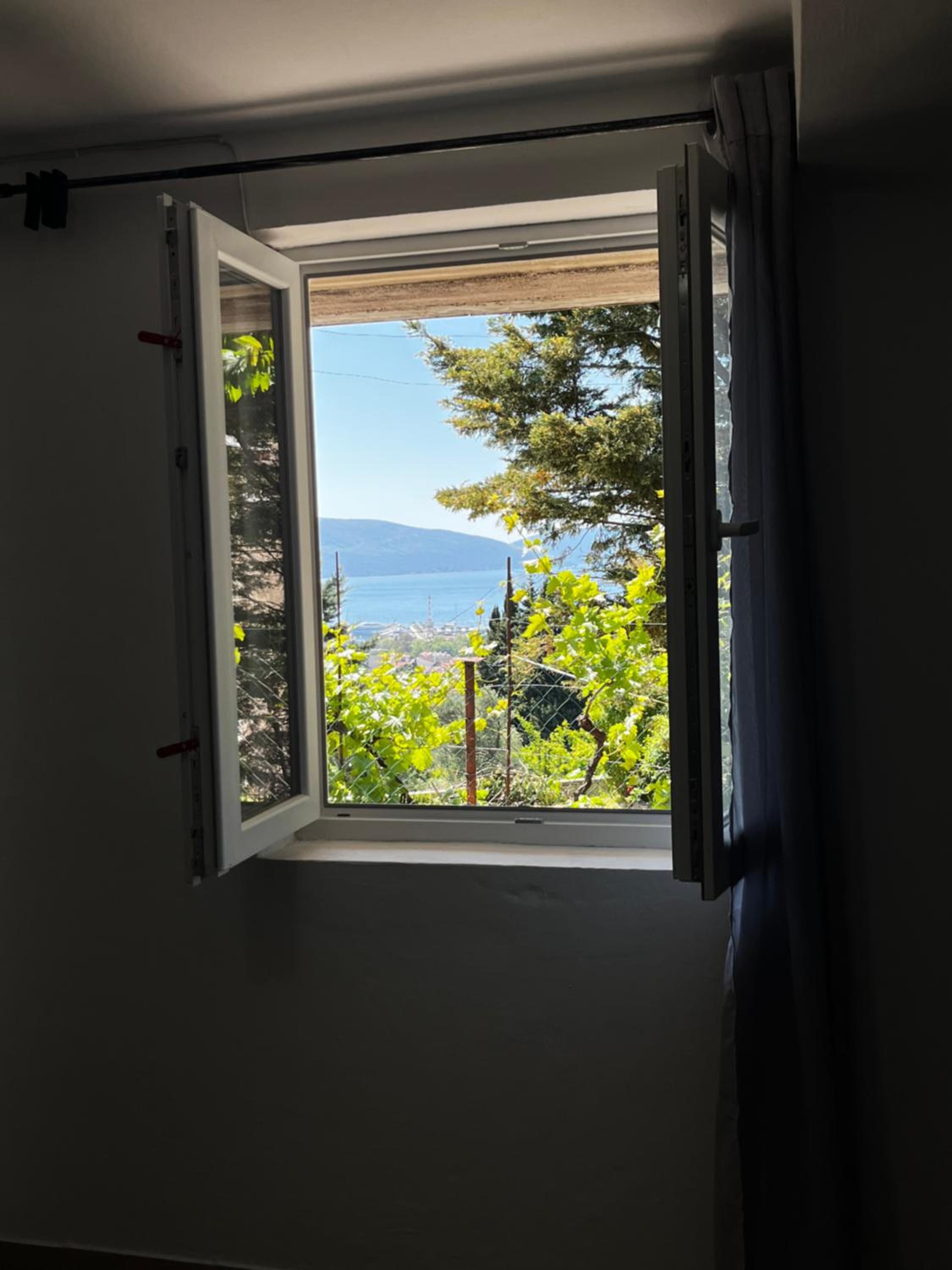 Sunset apartment