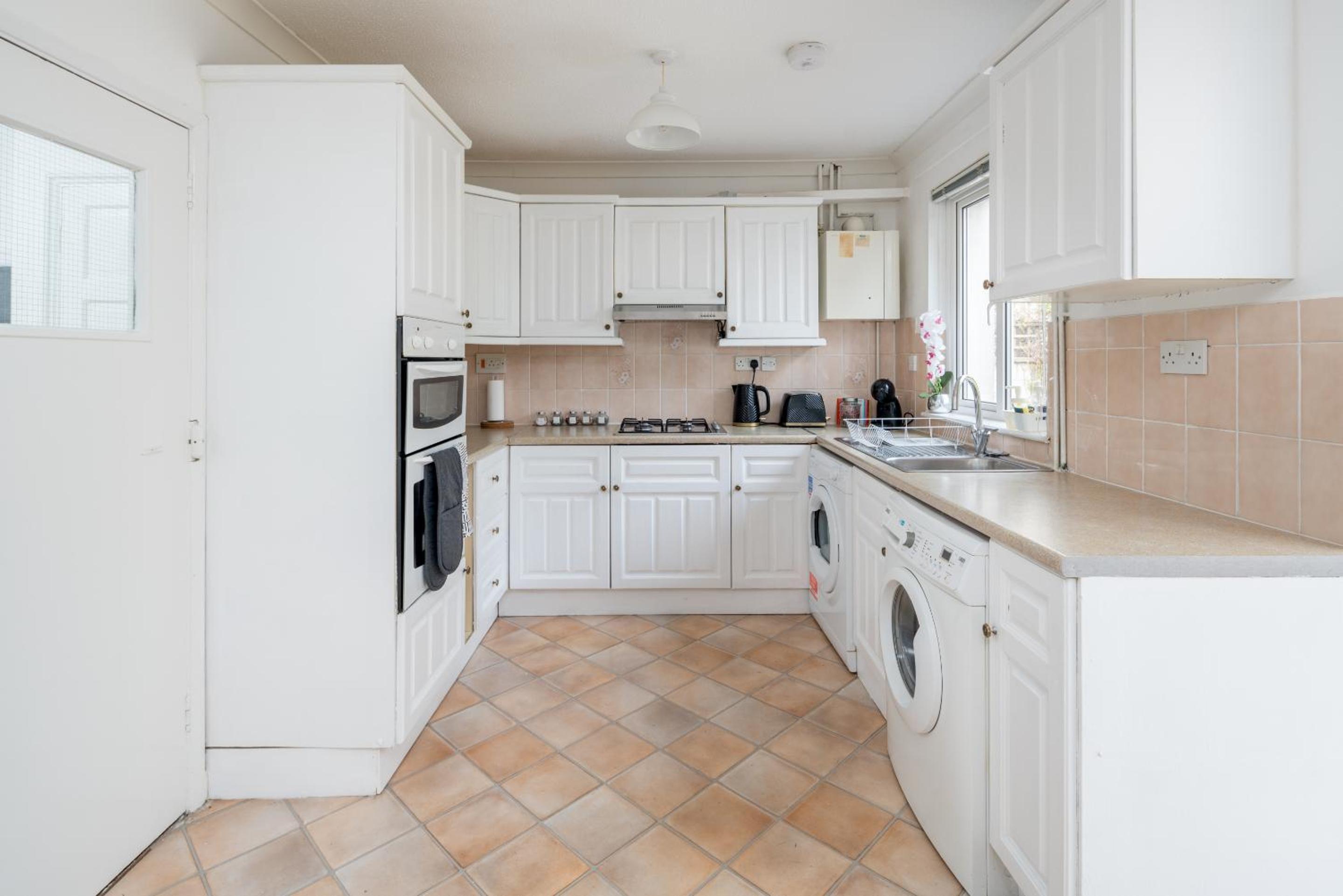 Guildford Vacations - Prime Living - Property Image 29