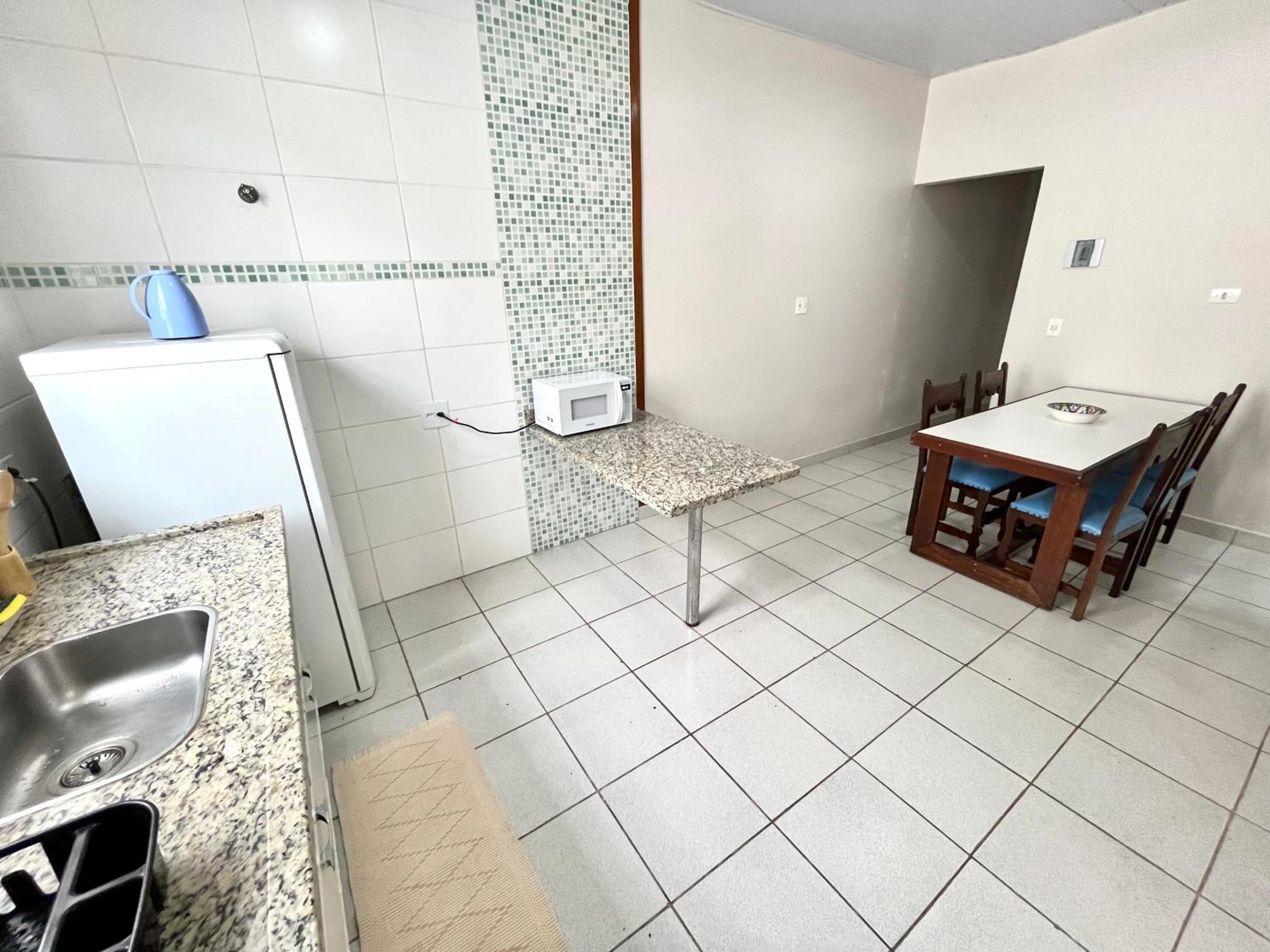 Casa Ampla - Ótima Localização