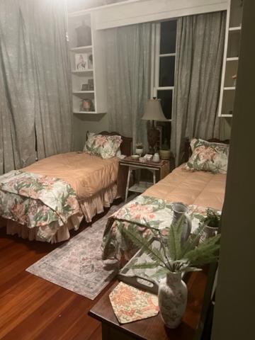 Laurel Vacations - Jenny's Downtown Hideaway Bed and Breakfast - Property Image 32