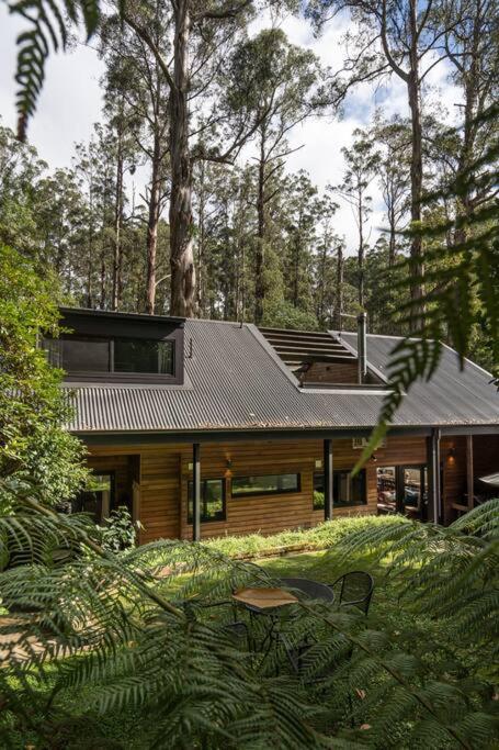 Whitelodge Retreat Sassafras, Mount Dandenong