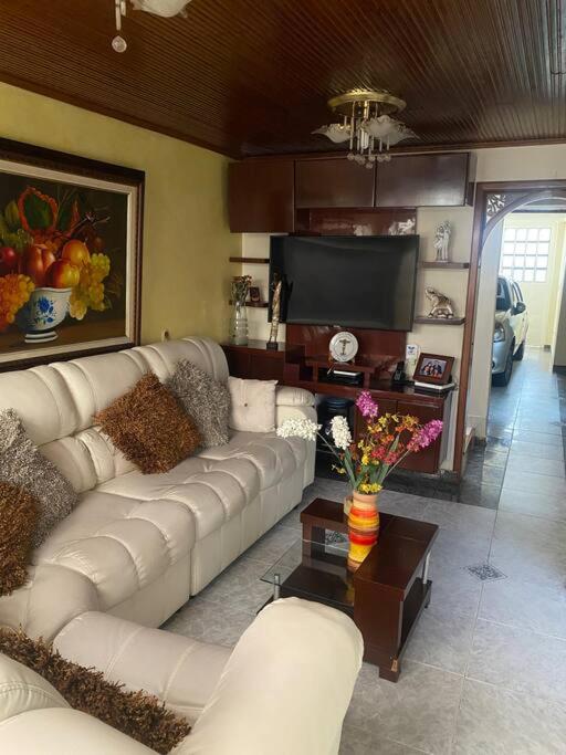 Hermosa casa con gran ubicación