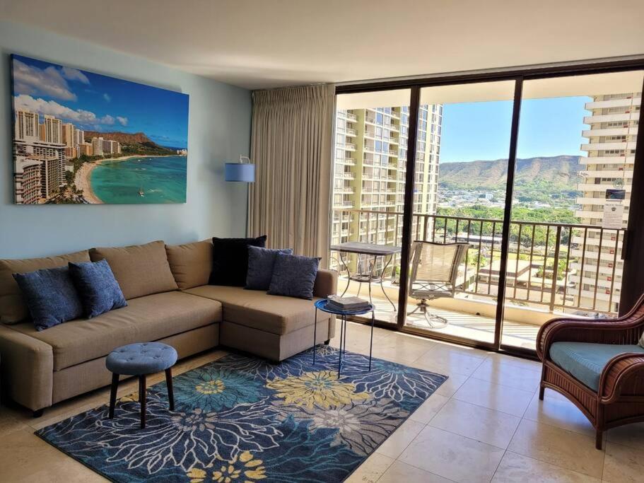 Maile Suite @Waikiki Banyan view 4