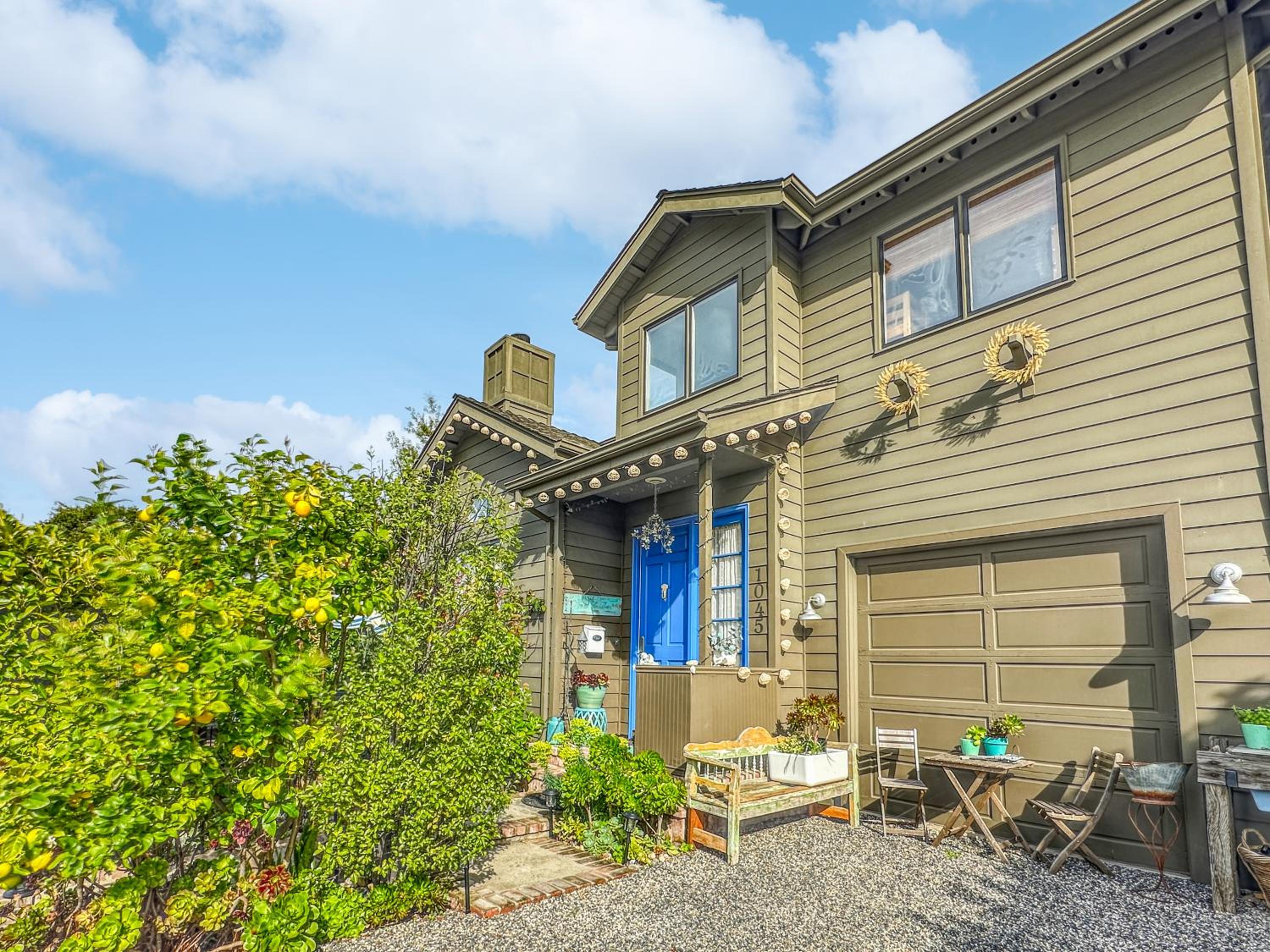 Cozy Menlo Park Home & Lush Garden Retreat - Near Stanford University view 3