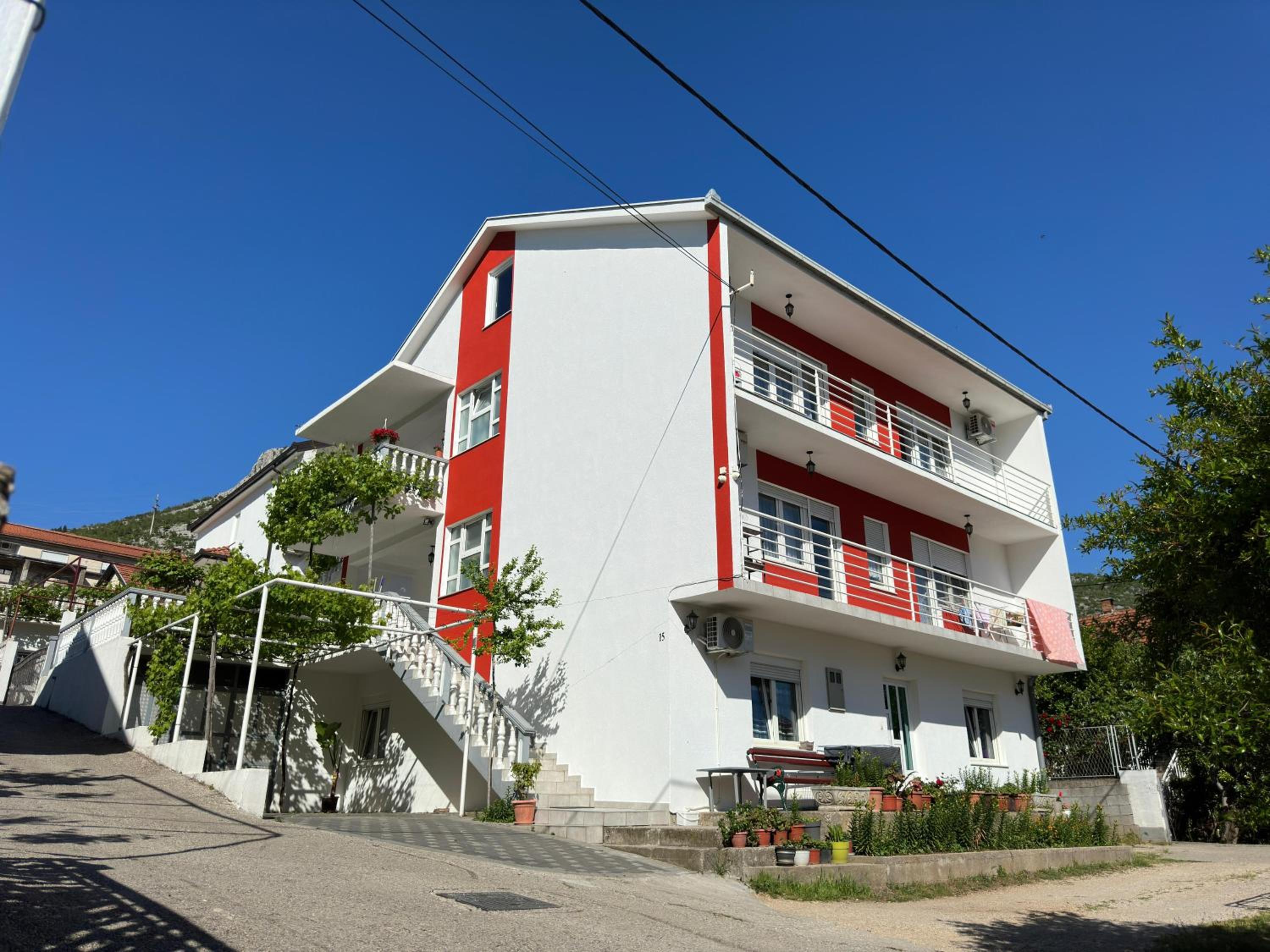 Nuni apartments