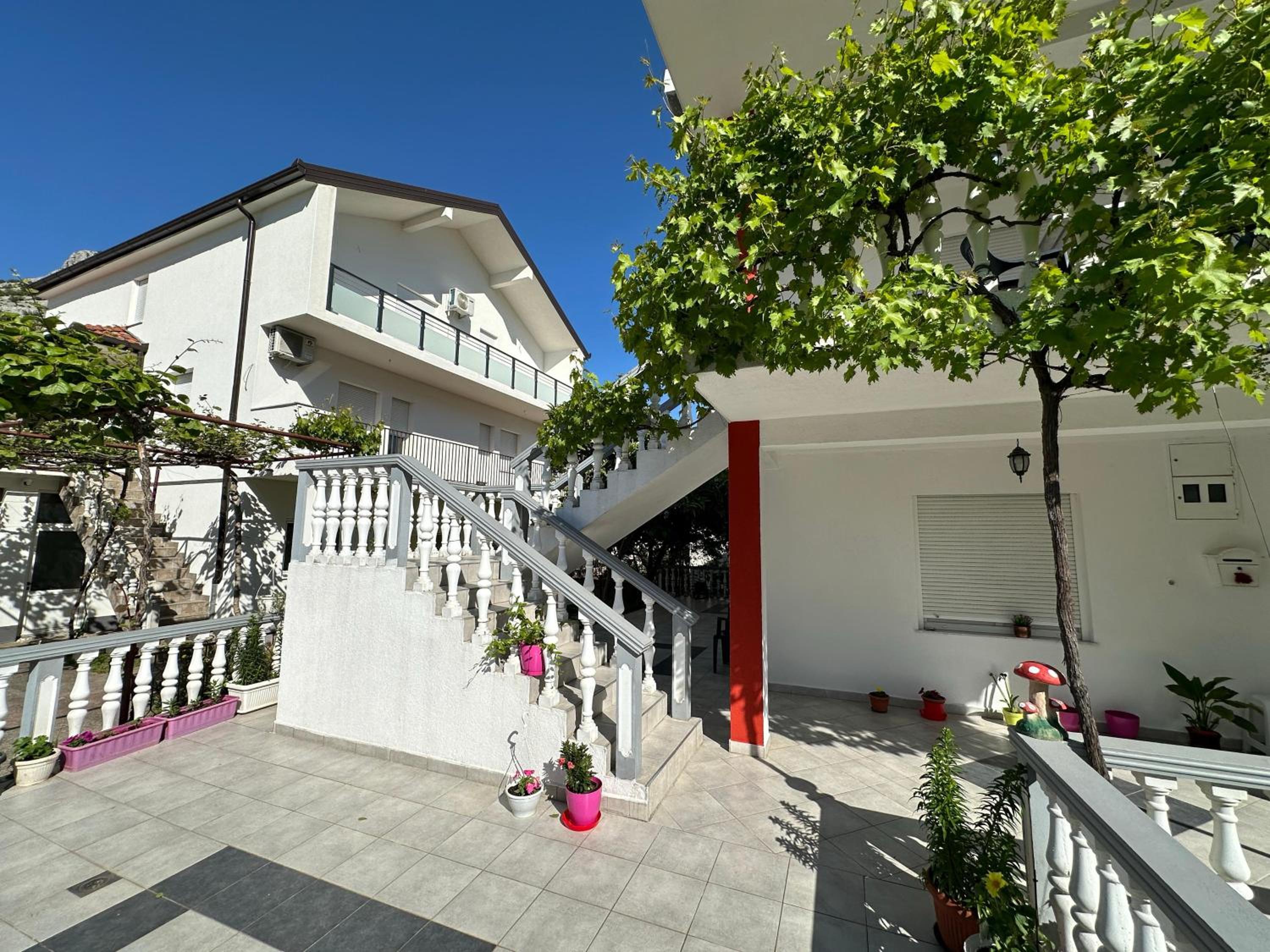 Nuni apartments