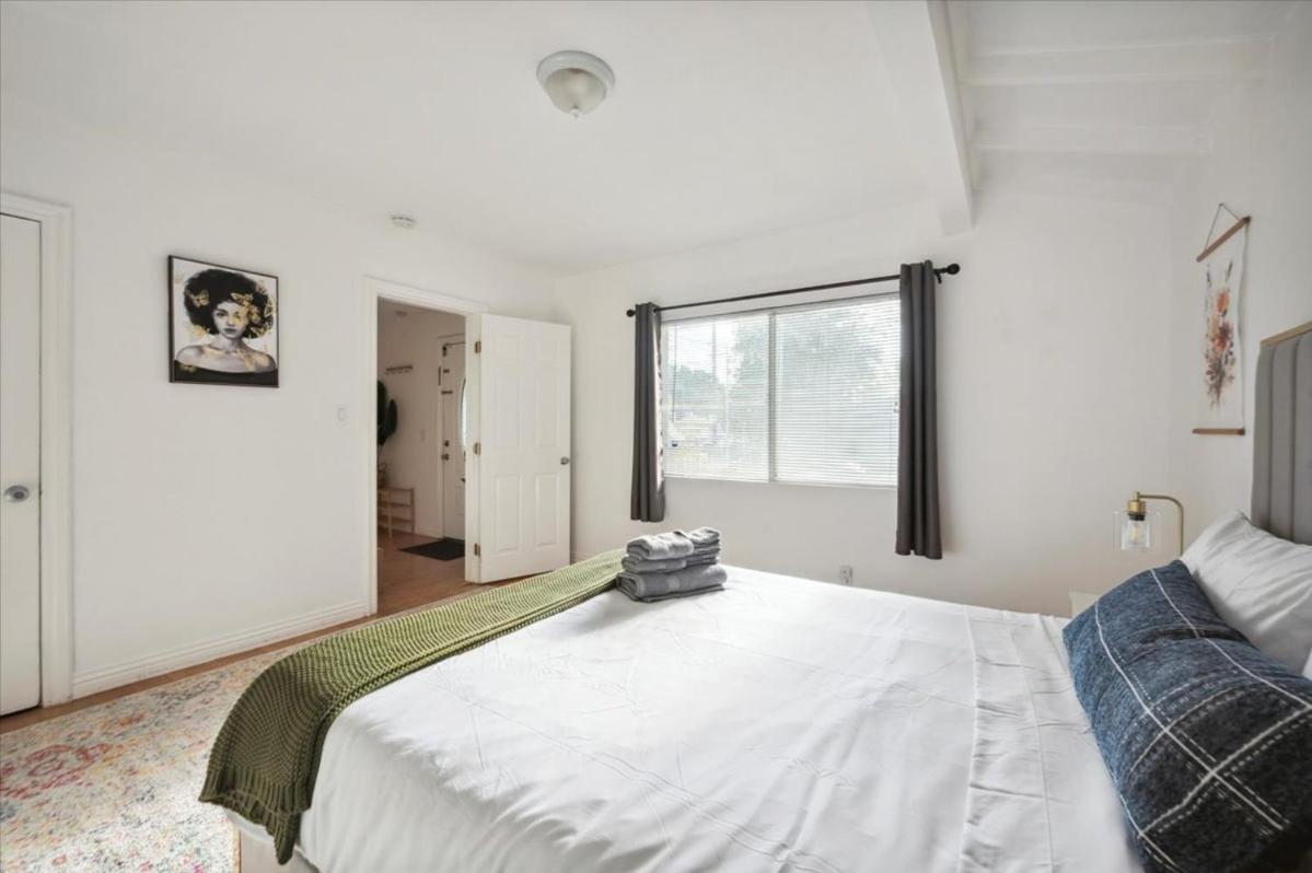 Los Angeles Vacations - Chic Boho Retreat - Pool, Patio, Mini Golf Arcade, Mins from Universal Studios! - Property Image 17