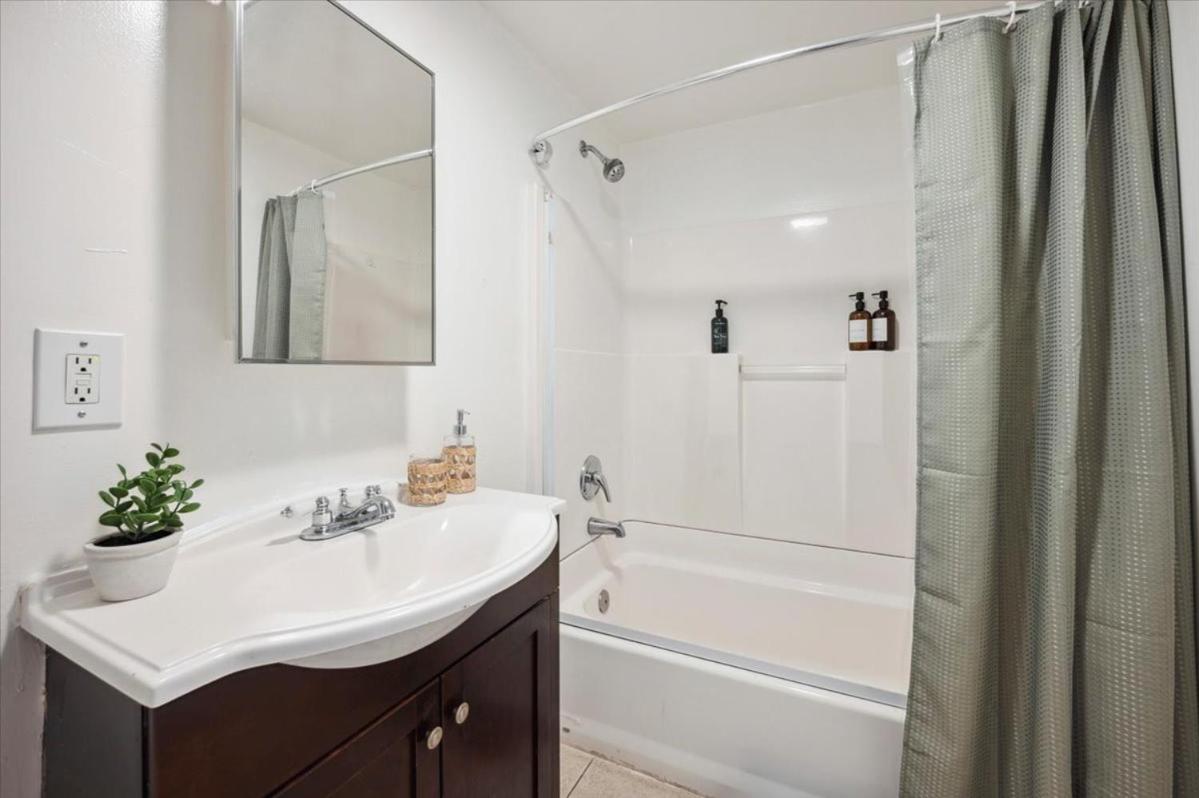 Los Angeles Vacations - Chic Boho Retreat - Pool, Patio, Mini Golf Arcade, Mins from Universal Studios! - Property Image 26