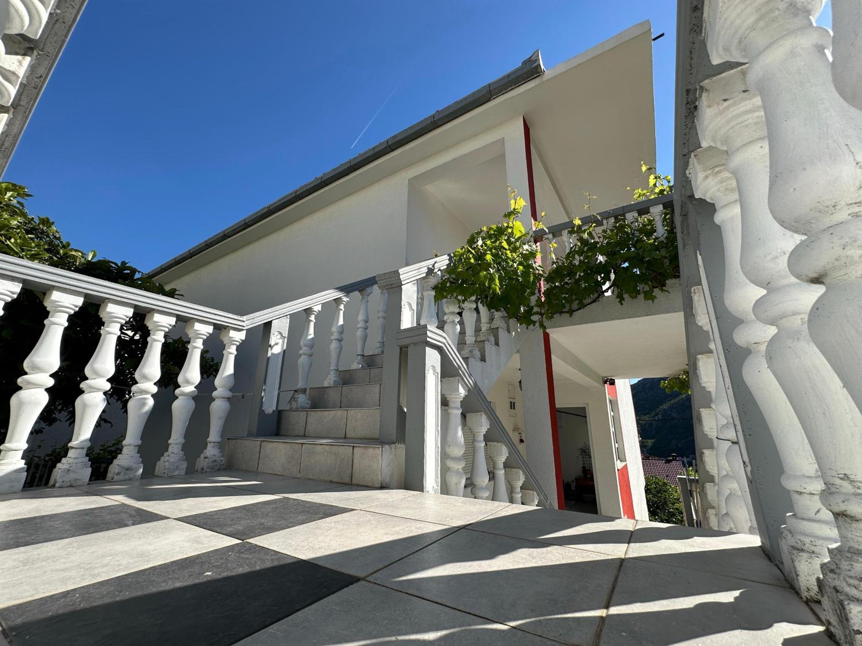 Nuni apartments
